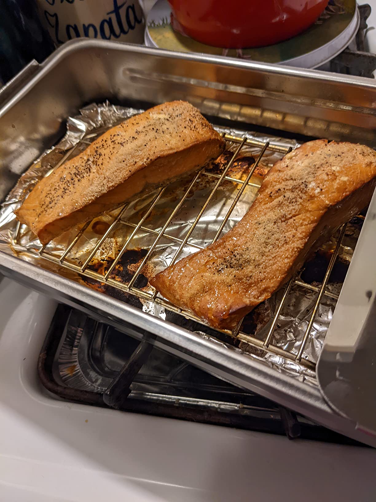 Camerons Gourmet Mini Stovetop Smoker - Stainless Steel BBQ Smoker Box w/Wood Chips & Recipes - Indoor & Outdoor Use on Any Heat for Smoking Meats, Veggies & Seafood - Grilling Gift for Father's Day customer photo 1