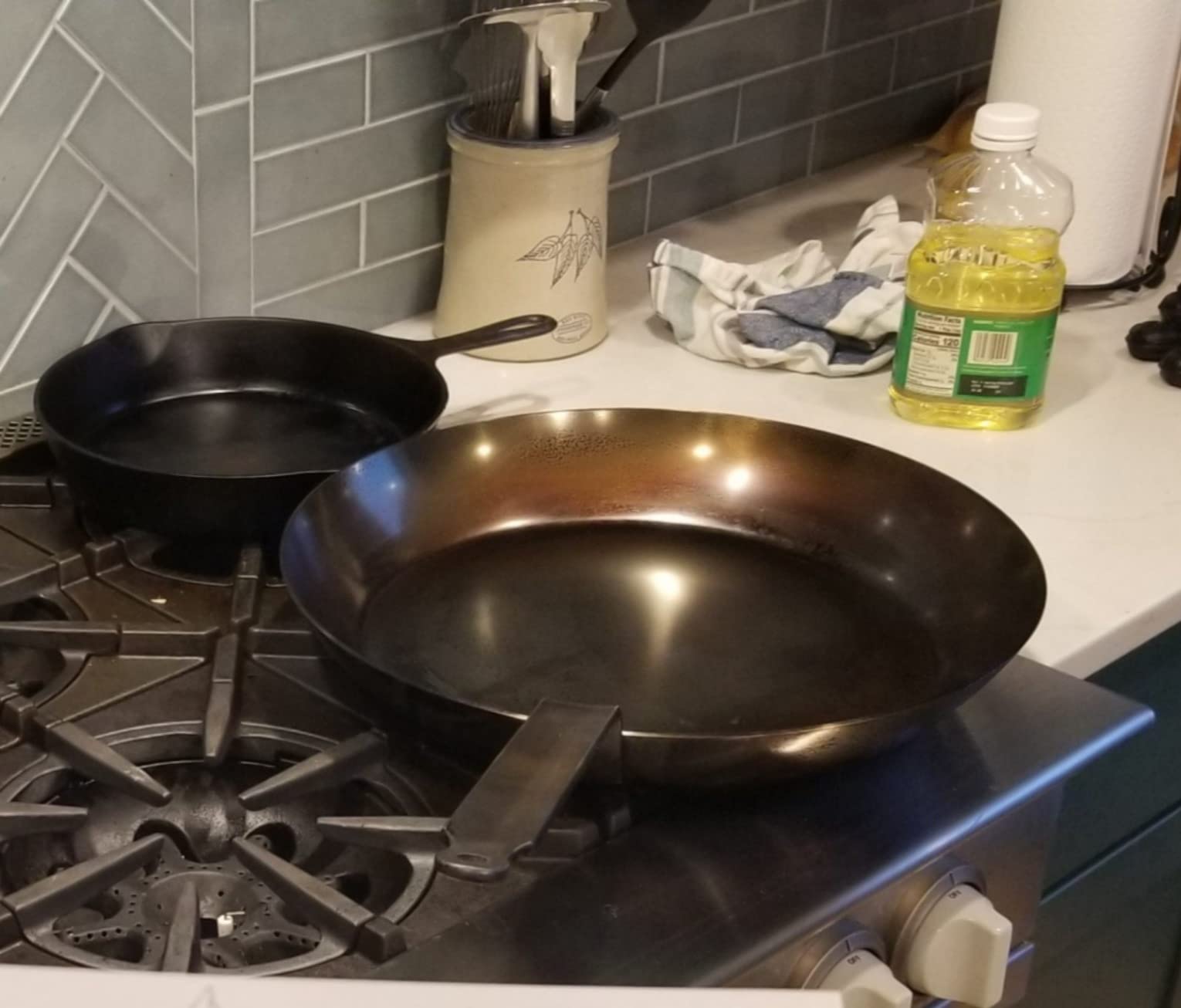Matfer Bourgeat Black Carbon Steel Frying Pan, 11 5/8 Inch customer photo 1