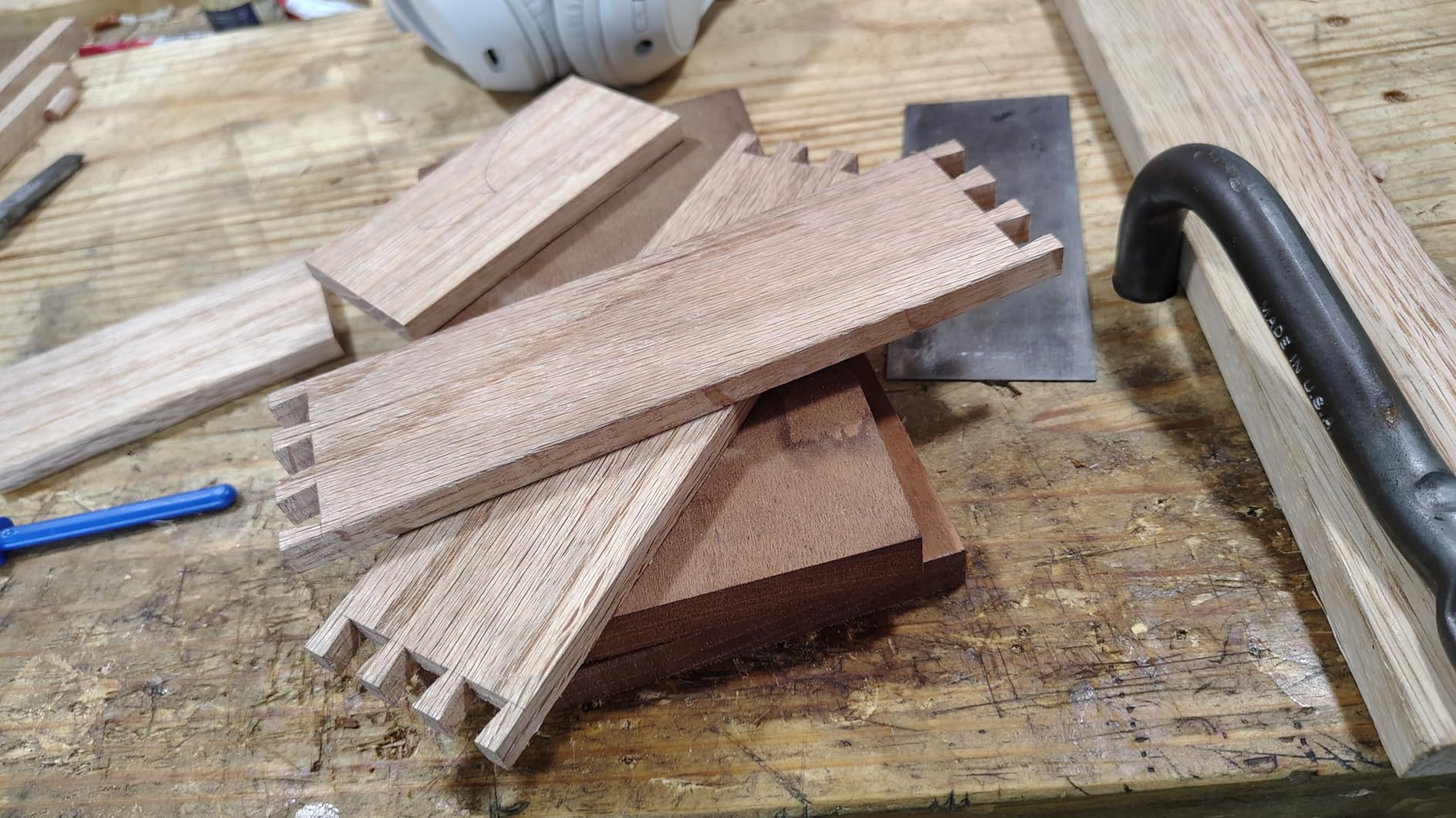 Crown FLINN1 10-Inch Dovetail Saw customer photo 2