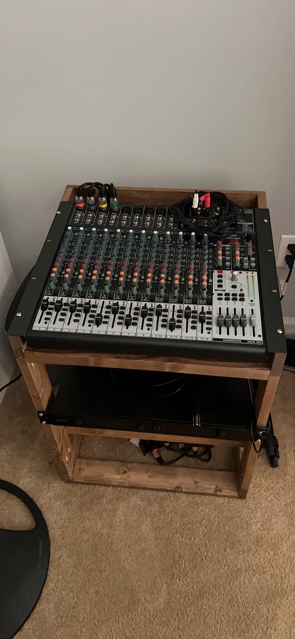 Behringer XENYX X2442USB Premium 24-Input 4/2-Bus Mixer with XENYX Mic Preamps and Compressors, British EQ, 24-Bit Multi-FX Processor and USB/Audio Interface customer photo 2