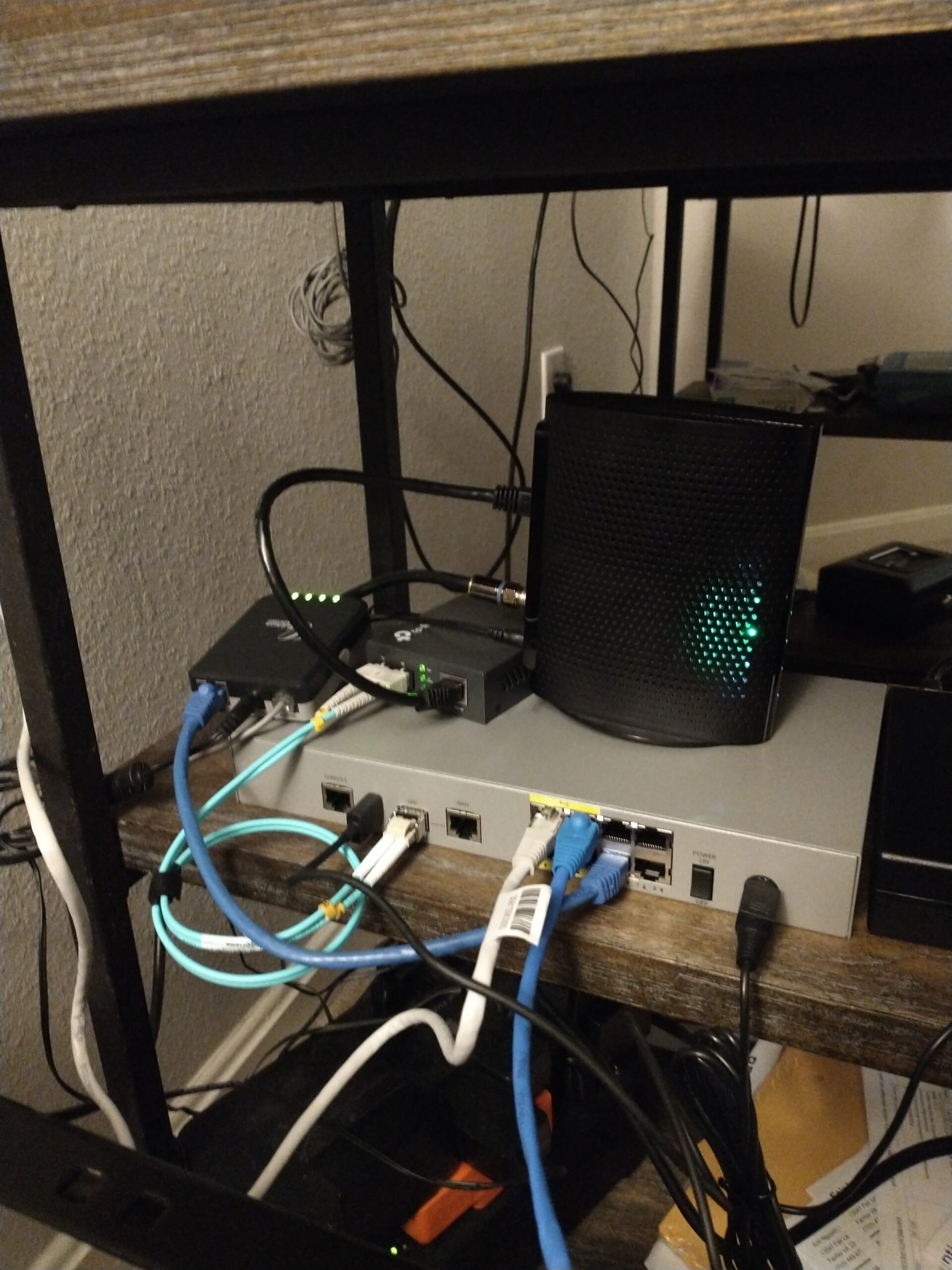 TP-Link Gigabit SFP to RJ45 Fiber Media Converter | Fiber to Ethernet Converter customer photo 1