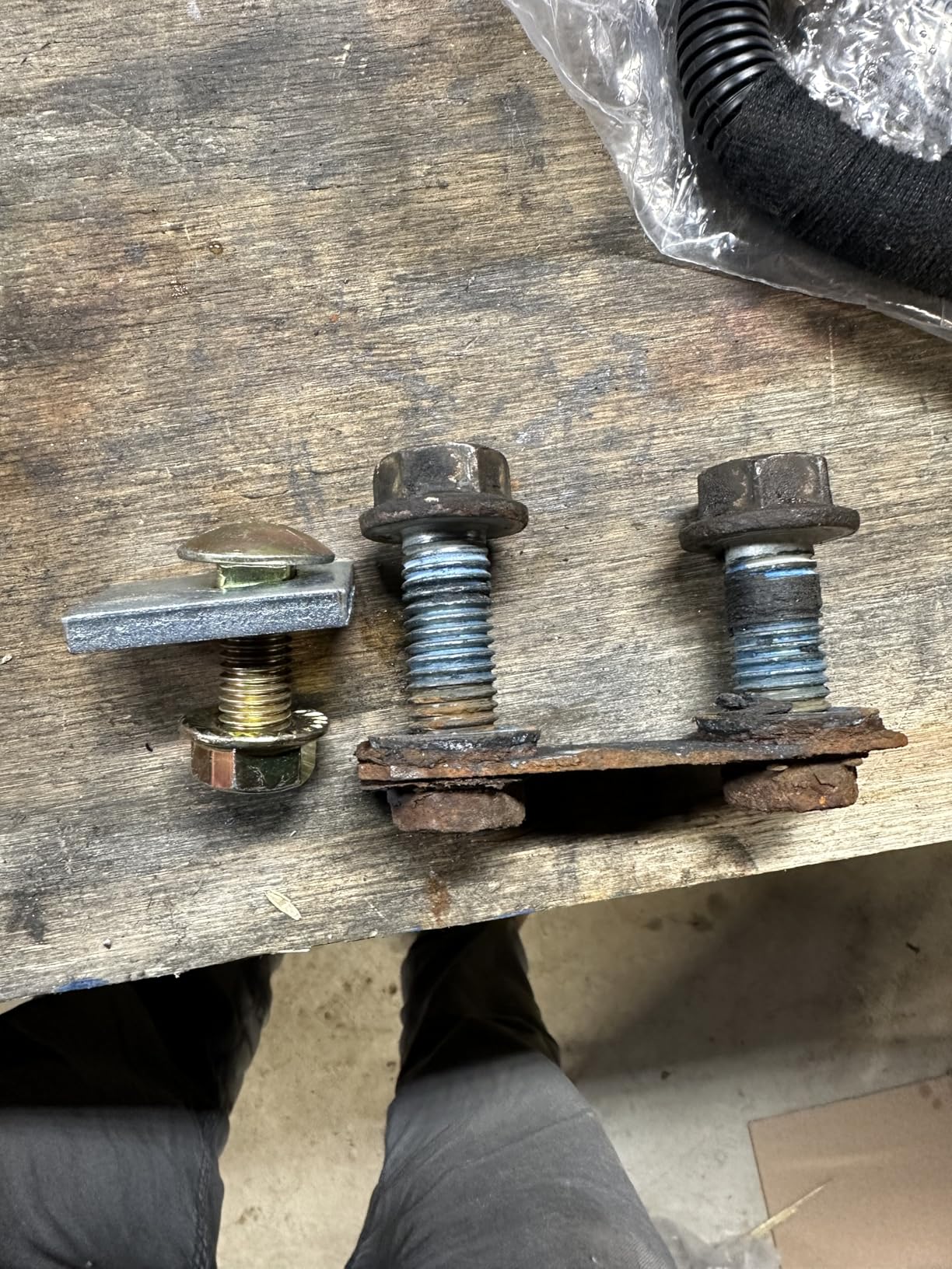CURT 15410 Class V Trailer Hitch customer photo 1