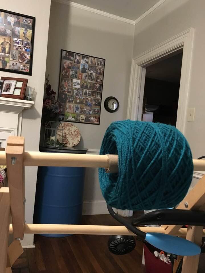 Knit Picks Yarn Ball Winder customer photo 1