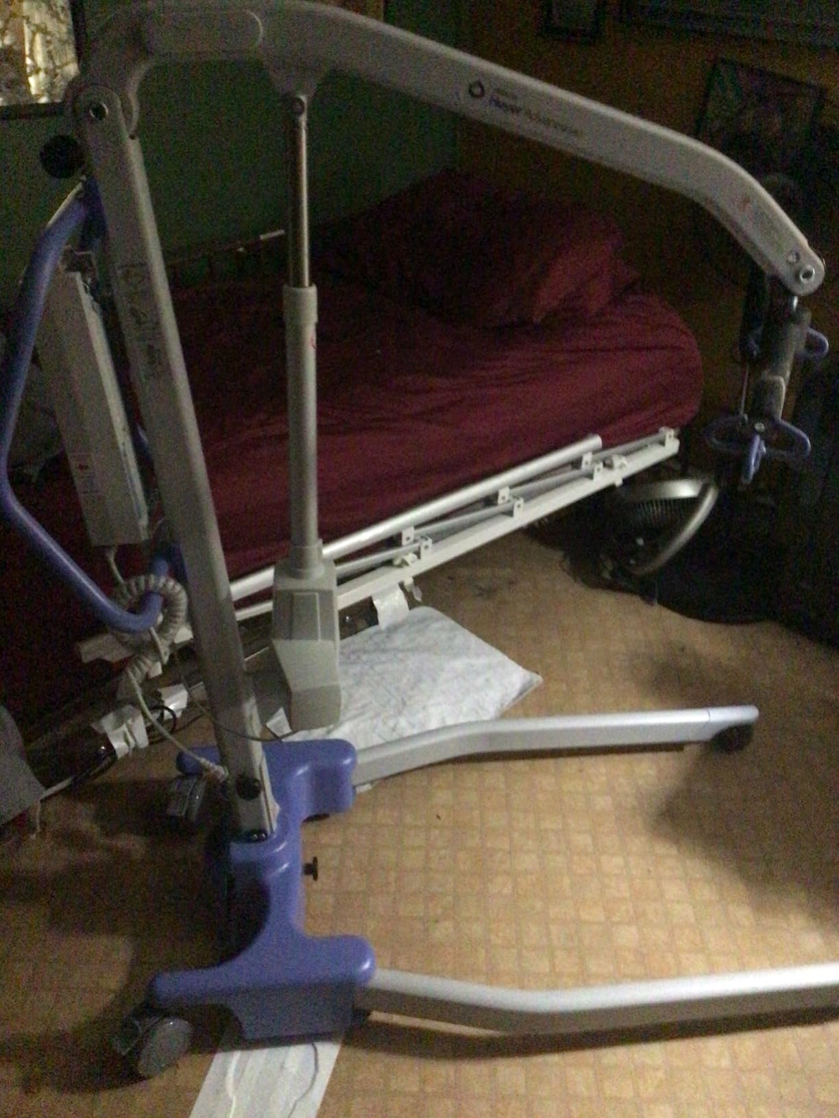 Joerns Hoyer Advance Electric Portable Patient Lift - Foldable Lightweight 70 lbs, 340 lb Capacity, Battery Powered for Home Care, Nursing & Professional Use - E340 customer photo 2