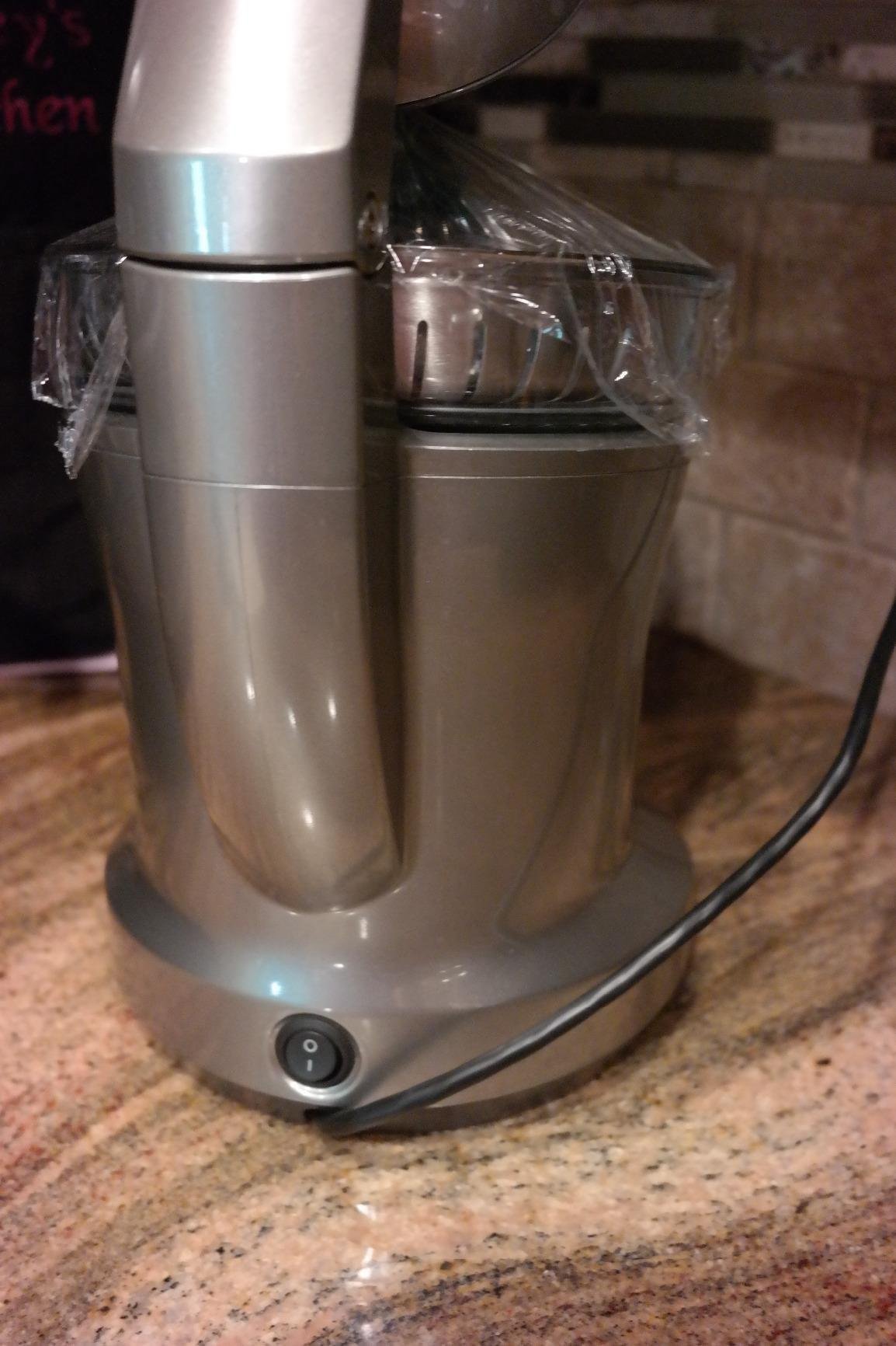Breville BCP600SIL, Citrus Press Motorized Juicer Machine, Silver customer photo 2