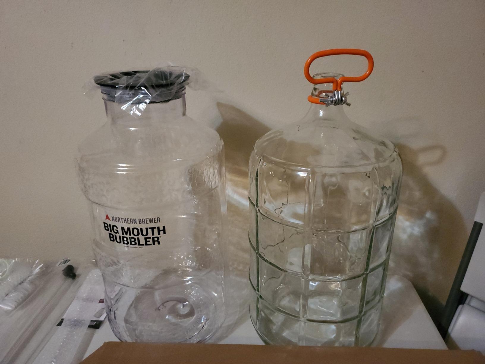 Master Vintner Wine Making Starter Kit - Complete Home Fermentation Equipment for 6 Gallons customer photo 1