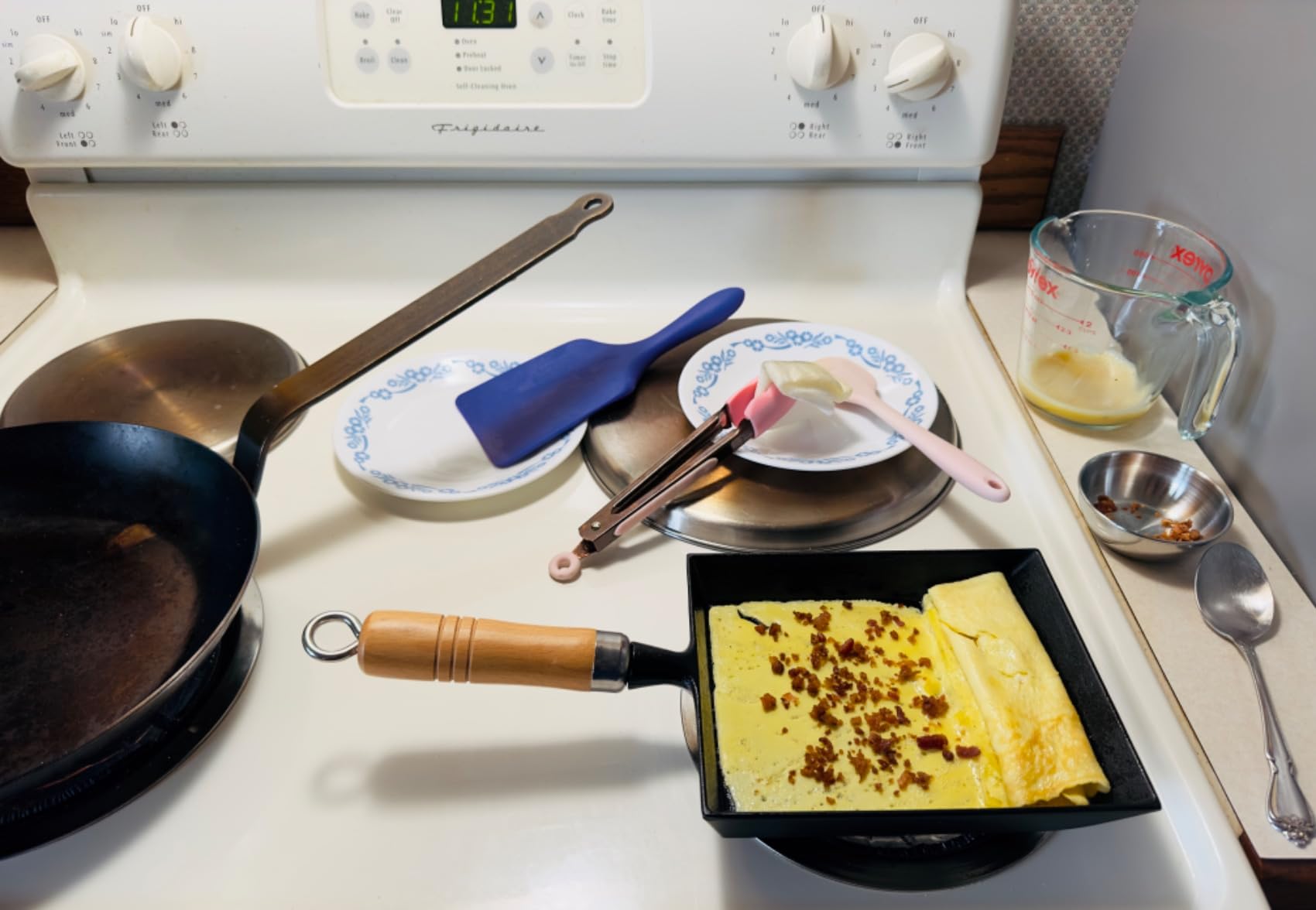 Iwachu Iron Tamagoyaki Omelette Pan, Black customer photo 2
