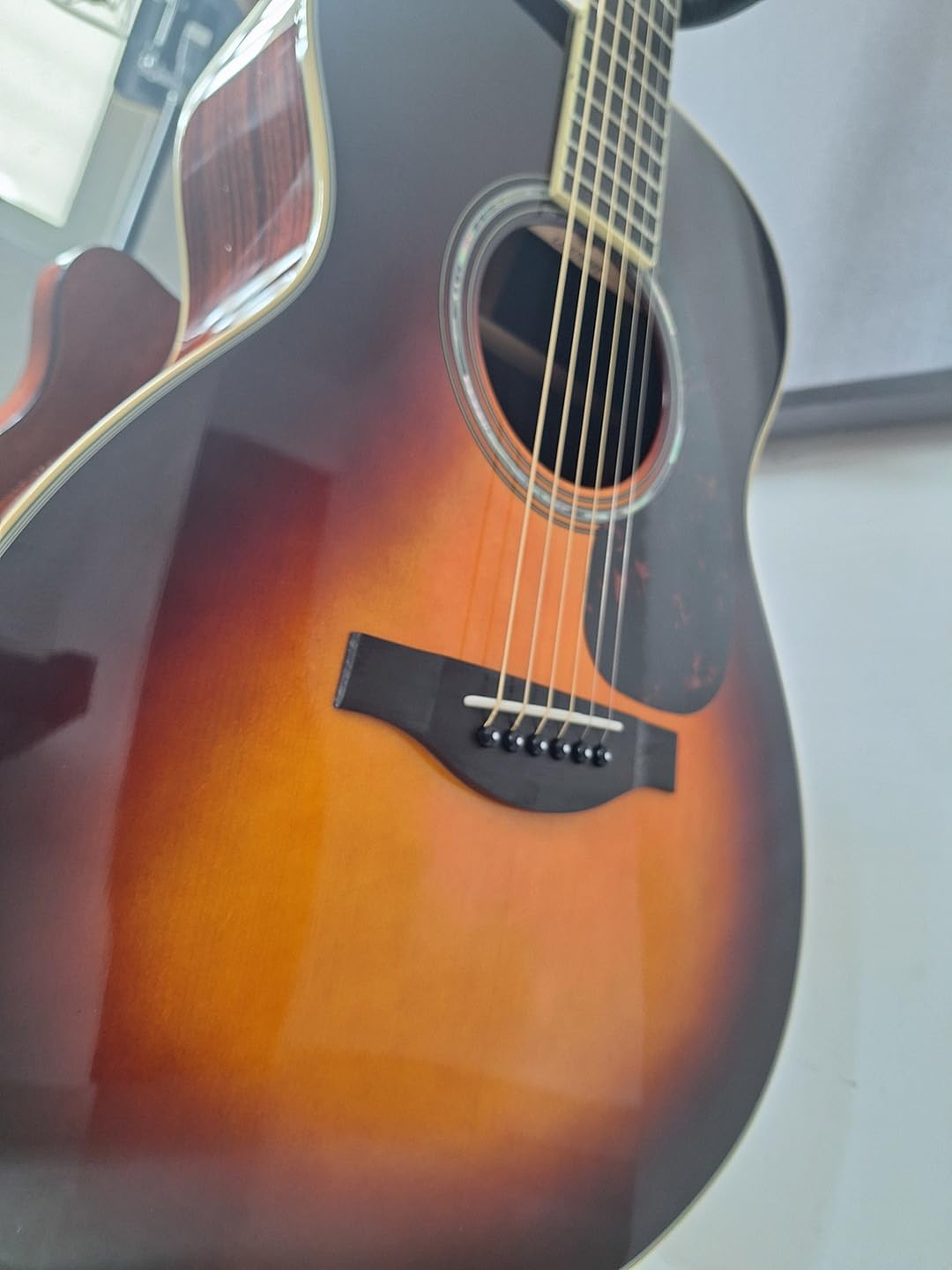 Yamaha L-Series LL6 Acoustic-Electric Guitar - Rosewood, Dreadnought, Natural customer photo 1