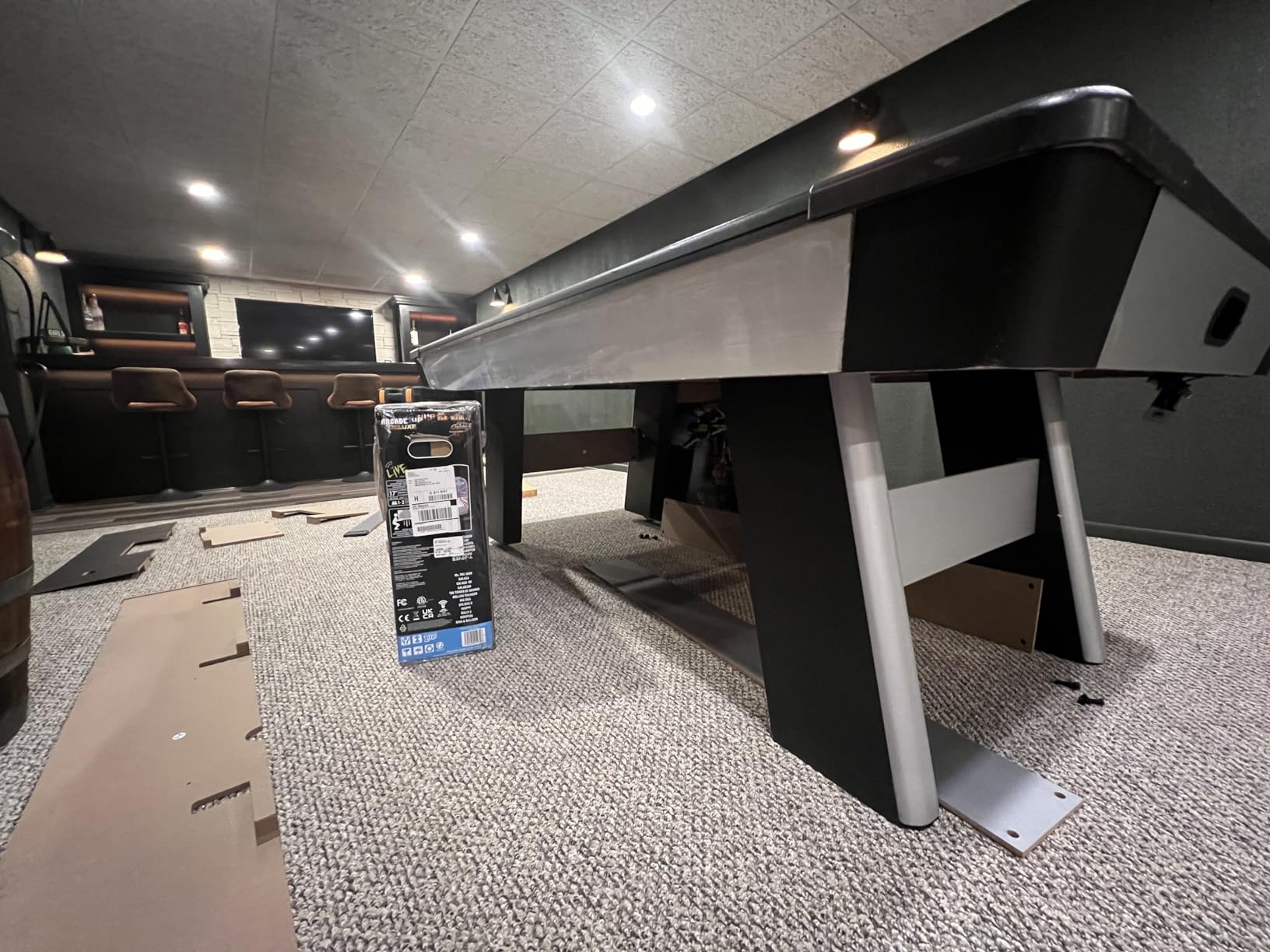 Atomic Top Shelf 7.5' Air Hockey Table customer photo 1