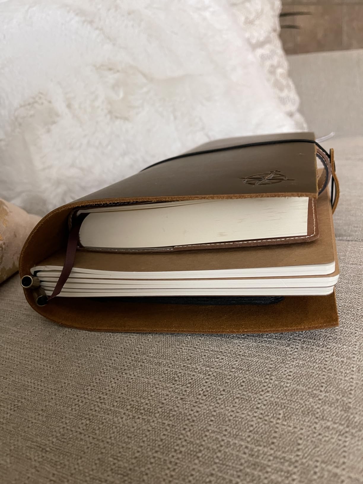 WANDERINGS Large Travelers Notebook - 7.5