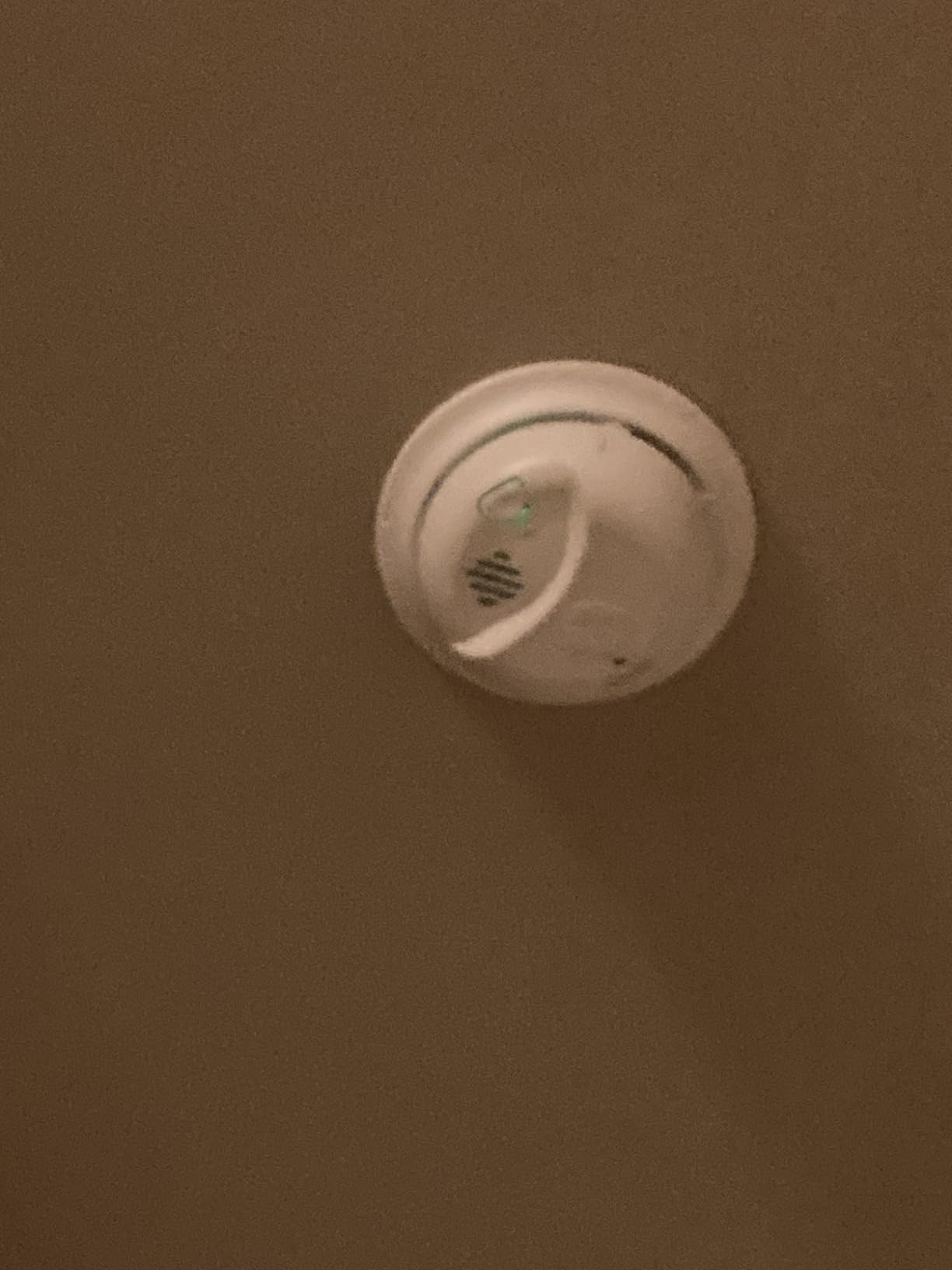 First Alert BRK SMI100-AC Hardwired Smoke Detector with Battery Backup, 6-Pack customer photo 2