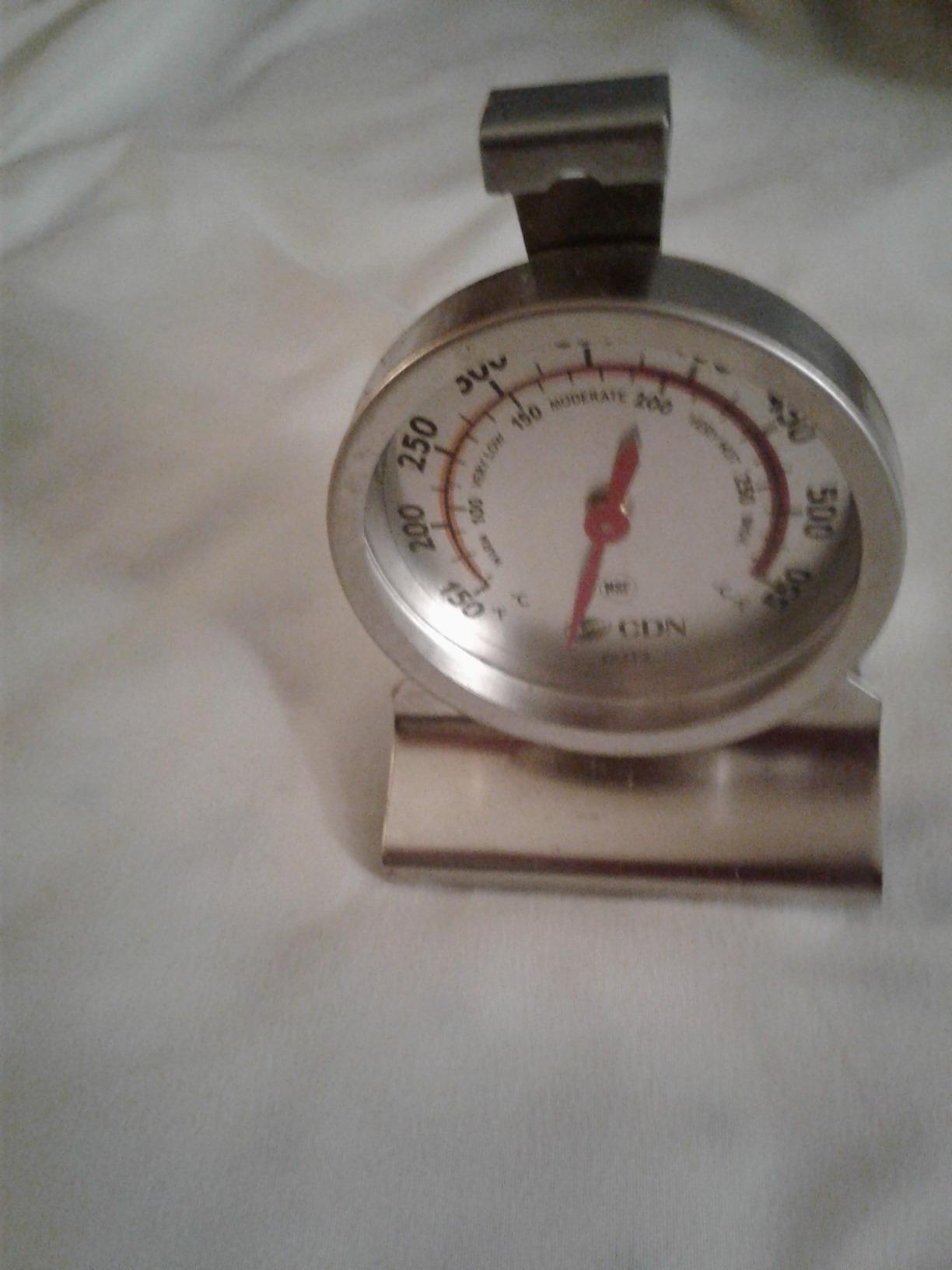 CDN DOT2 ProAccurate Oven Thermometer - Stainless Steel For Monitoring Oven Temperatures, Large Dial, NSF Certified customer photo 2