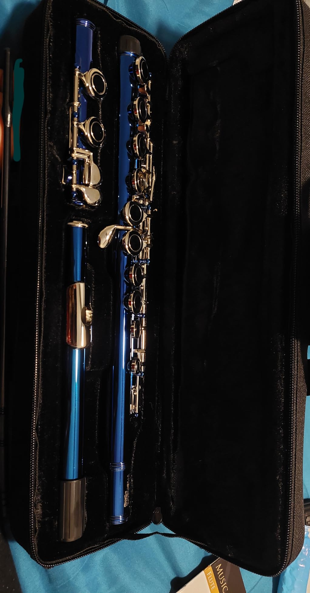 Mendini By Cecilio Open/Closed Hole C Flute, 16 Keys Flute Instrument For Beginners with Carrying Case, Cork Grease, Stand, Lesson Book, Cleaning Kit, Gloves- Silver customer photo 2