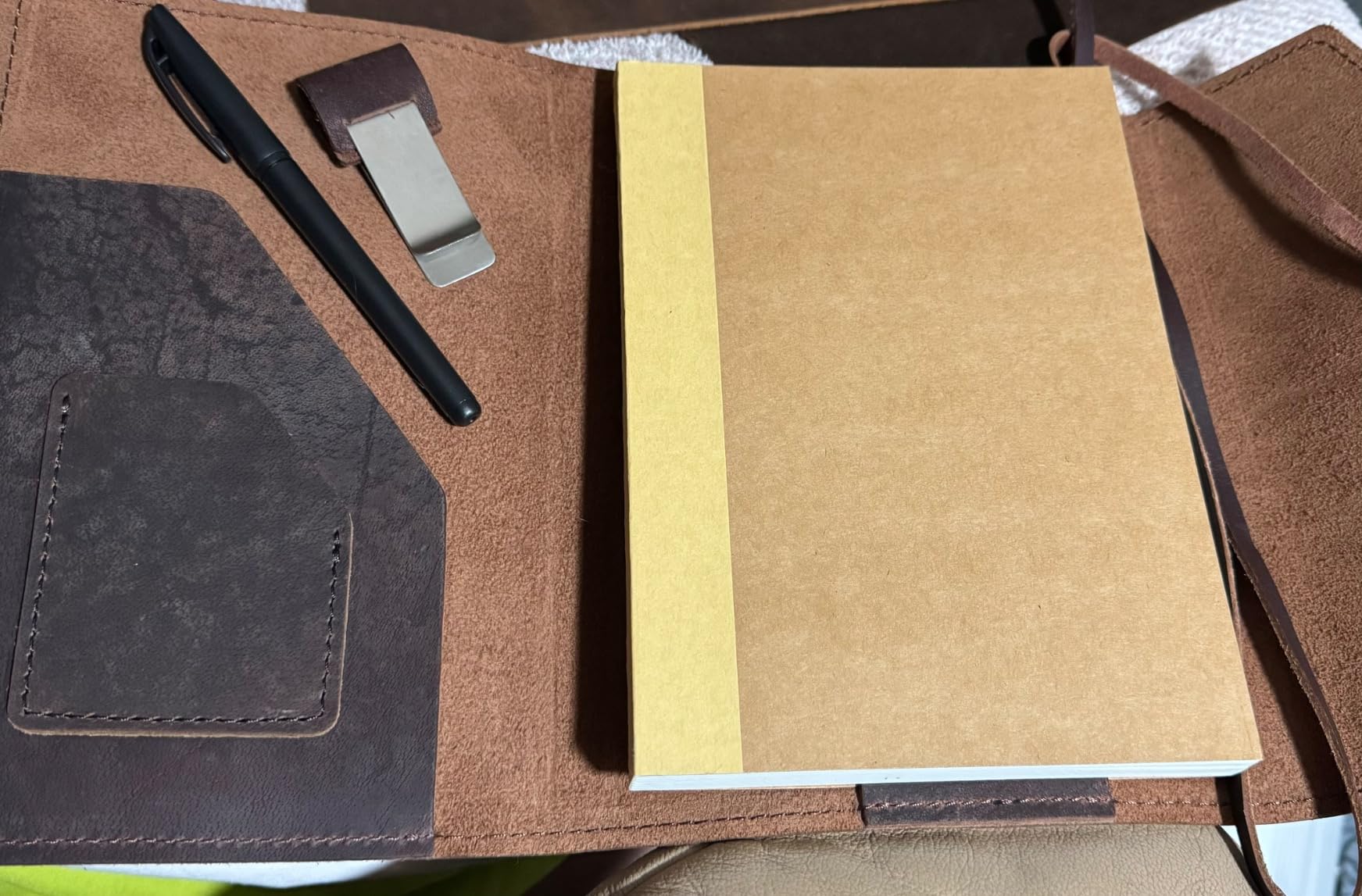 Refillable Leather Journal Writing Notebook - Handmade Leather Journal for Men, A5 Diary Cover Refillable Sketchbook to Drawing, Large 6