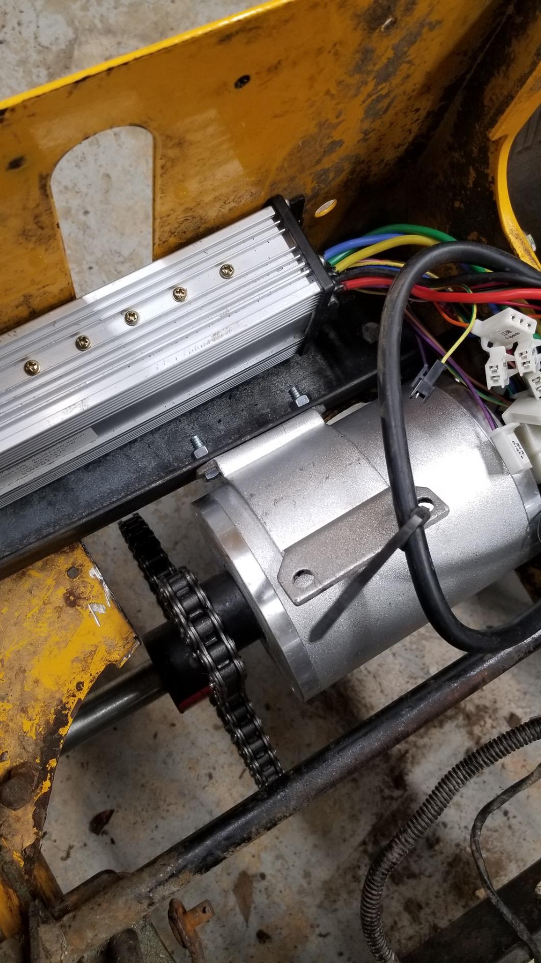 Electric Brushless DC Motor Complete Kit, 48V 2000W 4300RPM High Speed Motor, with 33A 15 Mosfet Controller, Power Display LCD Throttle, Electric Scooter Bicycle Motorcycle Mid Drive Motor, DIY Part customer photo 2