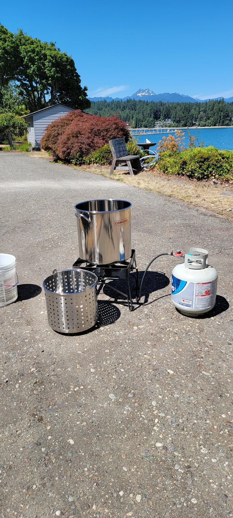 CONCORD Stainless Steel Stock Pot w/Steamer Basket. Cookware great for boiling and steaming (60 Quart) customer photo 2