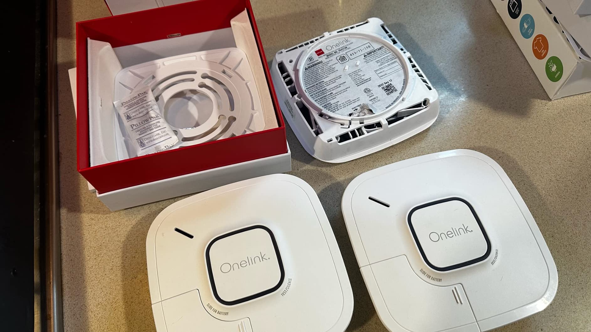 Onelink Smoke Detector and Carbon Monoxide Detector | Battery Powered | First Alert, White customer photo 2