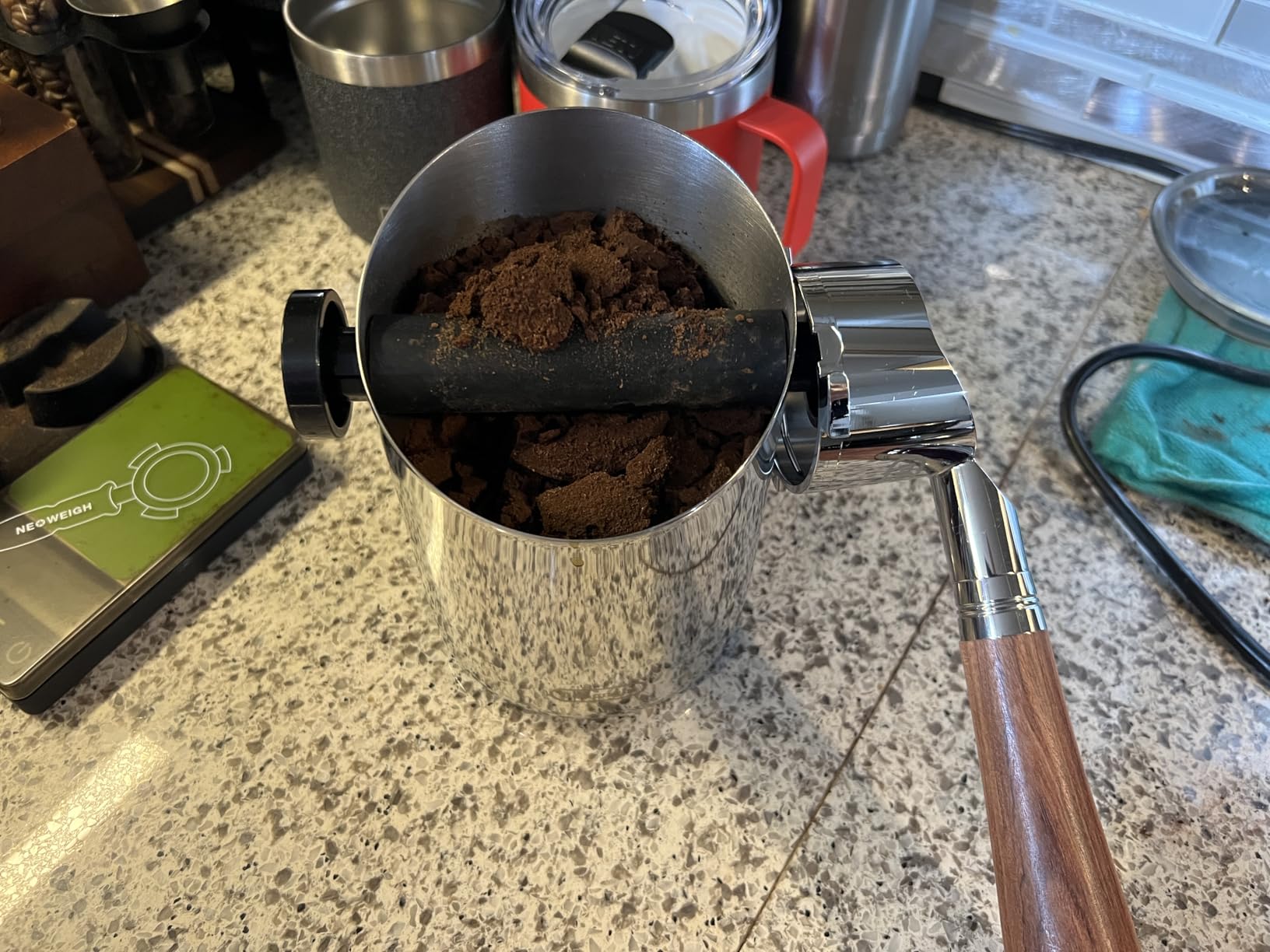 De'Longhi Knock Box for Coffee & Espresso Grounds, Dishwasher Safe, Stainless Steel customer photo 1