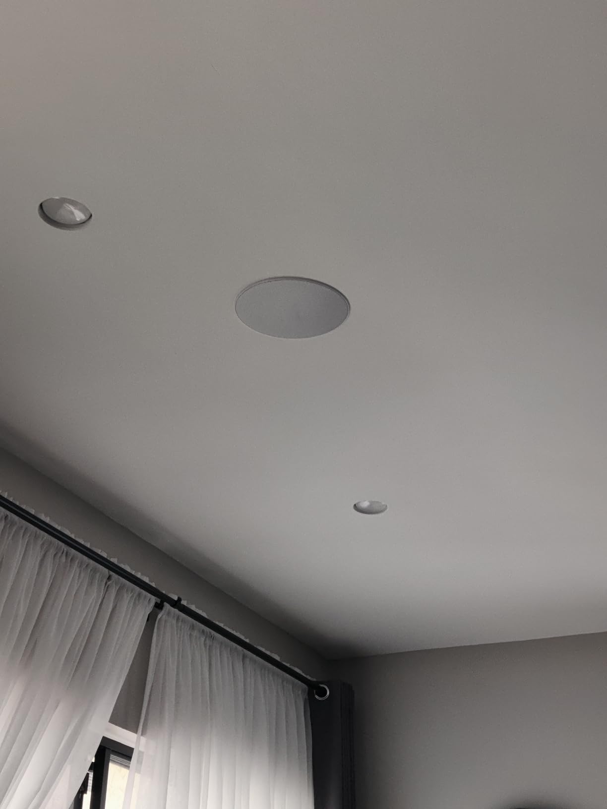 Monoprice 2-Way Carbon Fiber In-Ceiling Speakers - 8-Inch, With 15 Degree Angled Drivers, Pair, Black - Alpha Series customer photo 1