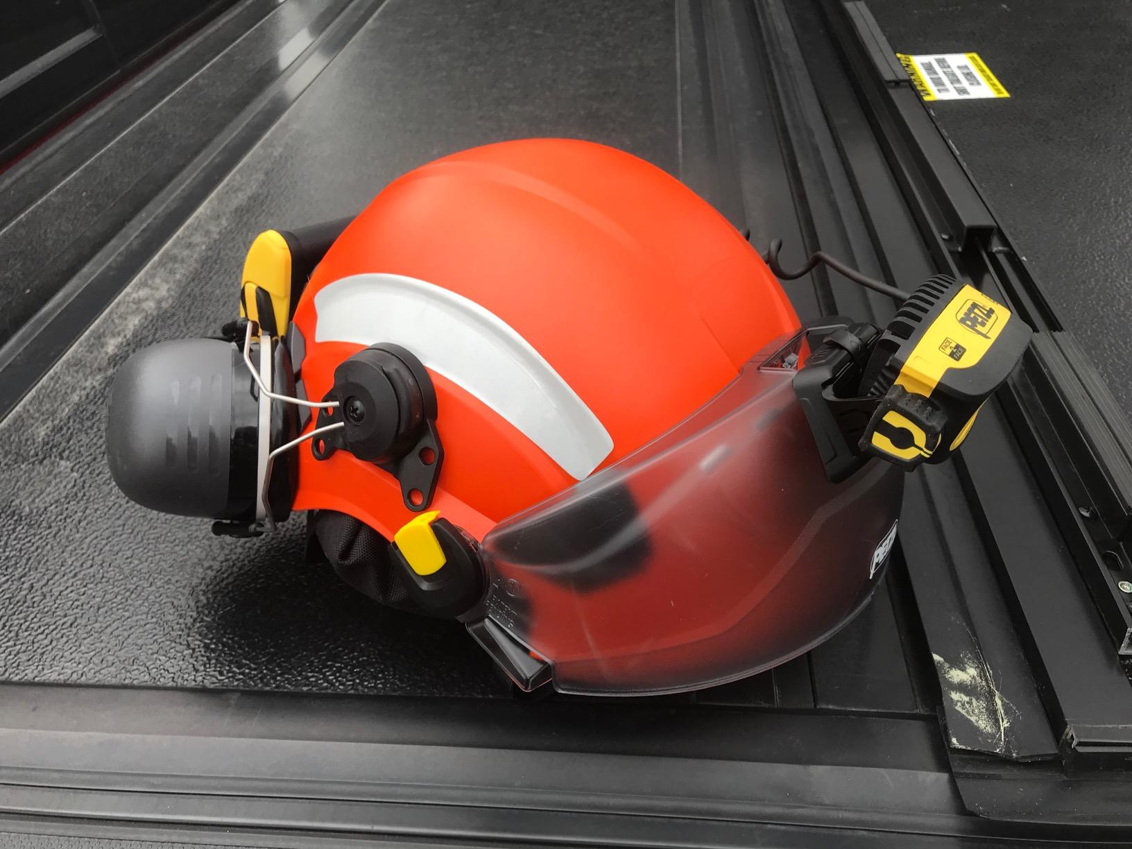 Petzl Vertex Industrial Safety Helmet (ANSI Z89.1 Type I Class E) customer photo 1