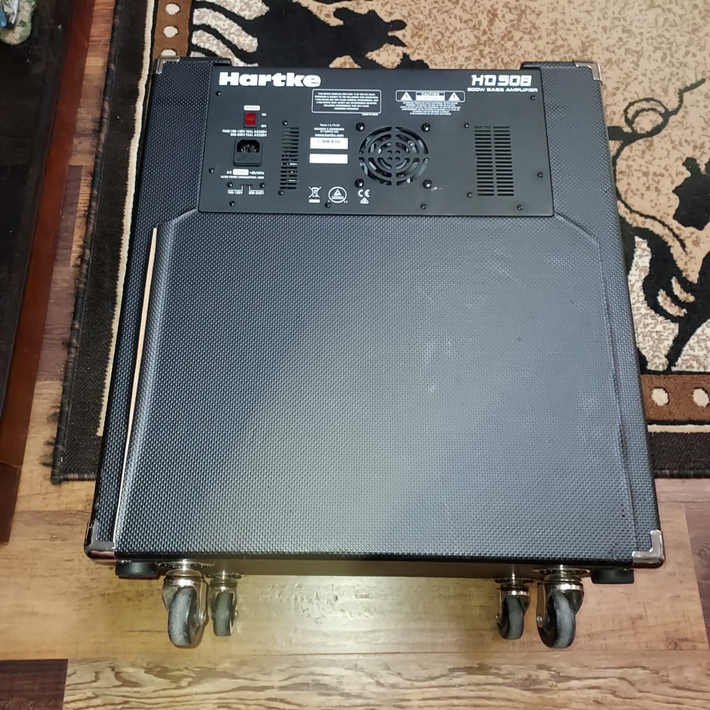 Hartke HD508 - 500-Watt 4x8 inch Bass Combo Amplifier customer photo 2
