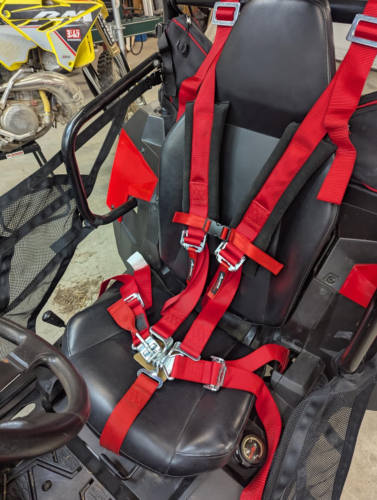 AAAA Aces Racing 5 Point Harness With 2 Inch Padding E4 Certified customer photo 1