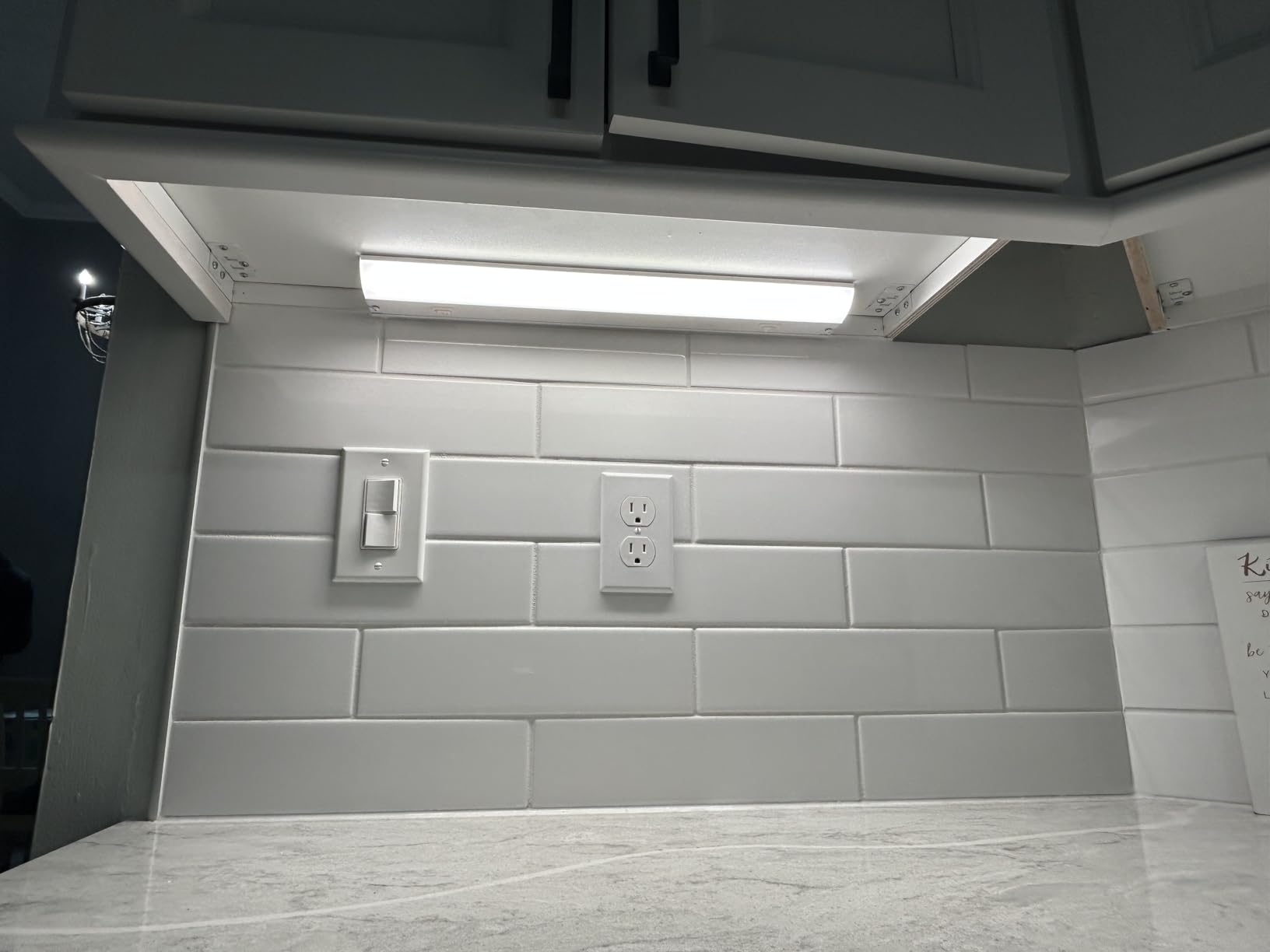 UltraPro 24 inch Hardwired Under Cabinet Lights, 3 Color Settings - 2700K/4000K/5000K - Warm White, Cool White, and Daylight, Under Cabinet Lighting, Dimmable Under Counter Lights for Kitchen customer photo 2