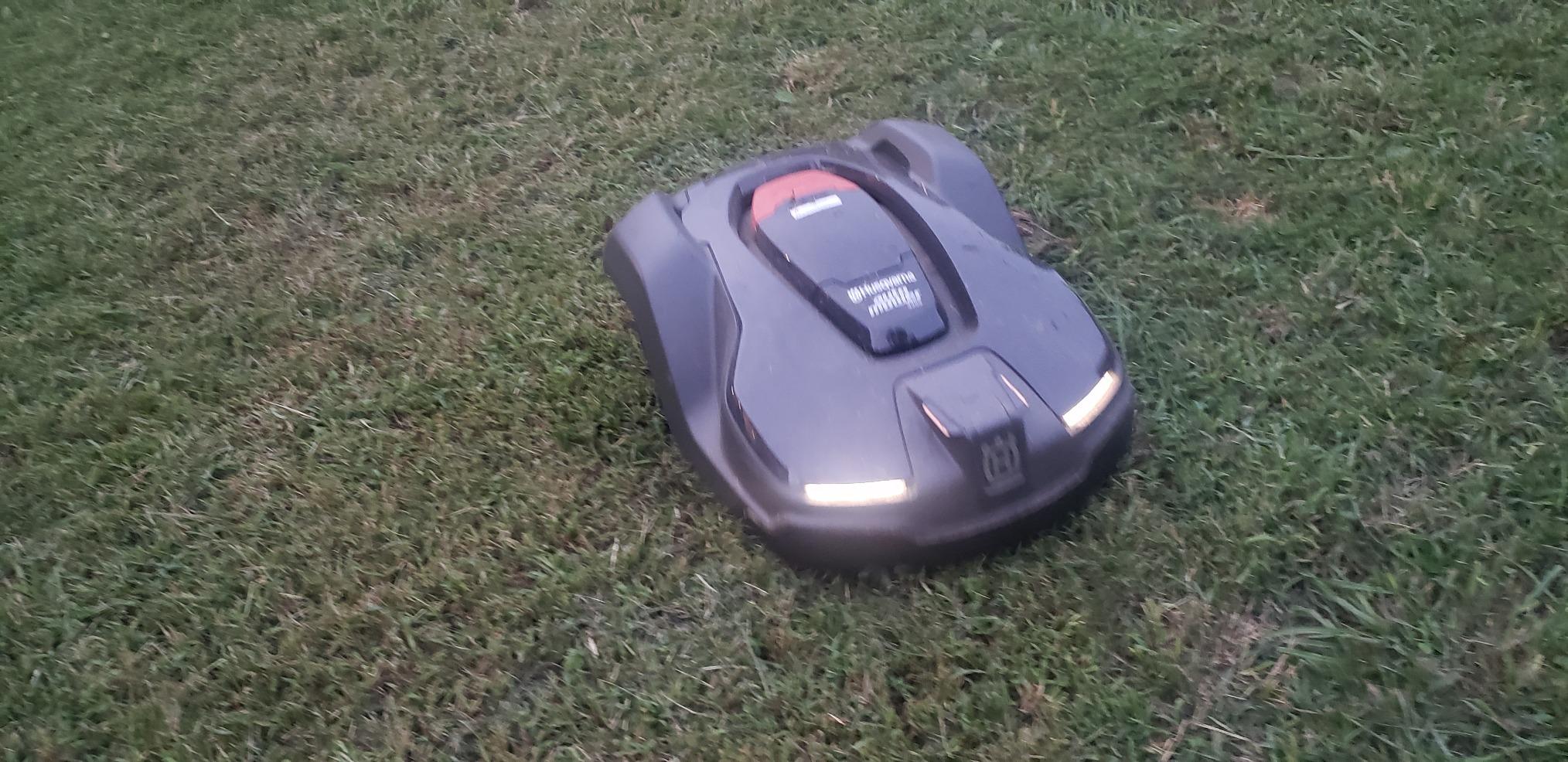 Husqvarna Automower 430X Robotic Lawn Mower customer photo 1