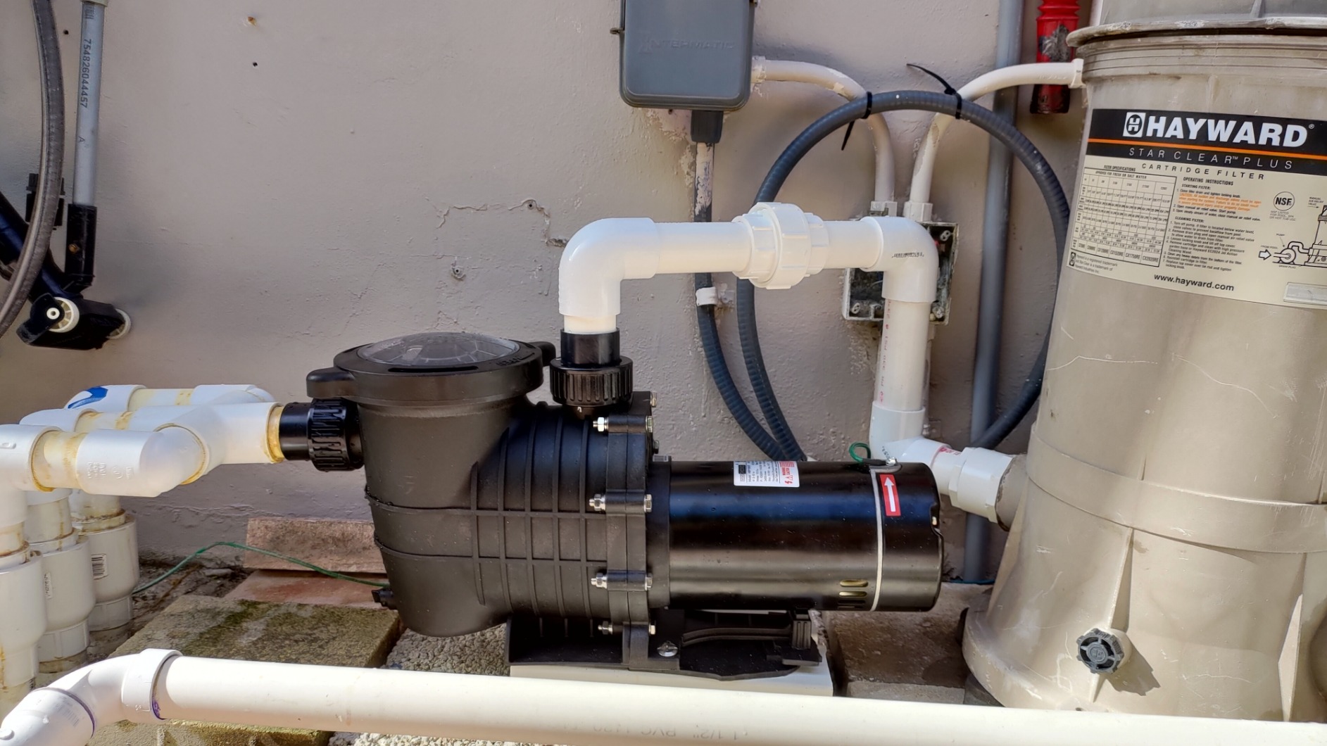 VIVOHOME 2.0HP Pool Pump - 115V/230V Self-Priming Motor - In-Ground/Above Ground - 6800GPH Energy Efficient - 1.5