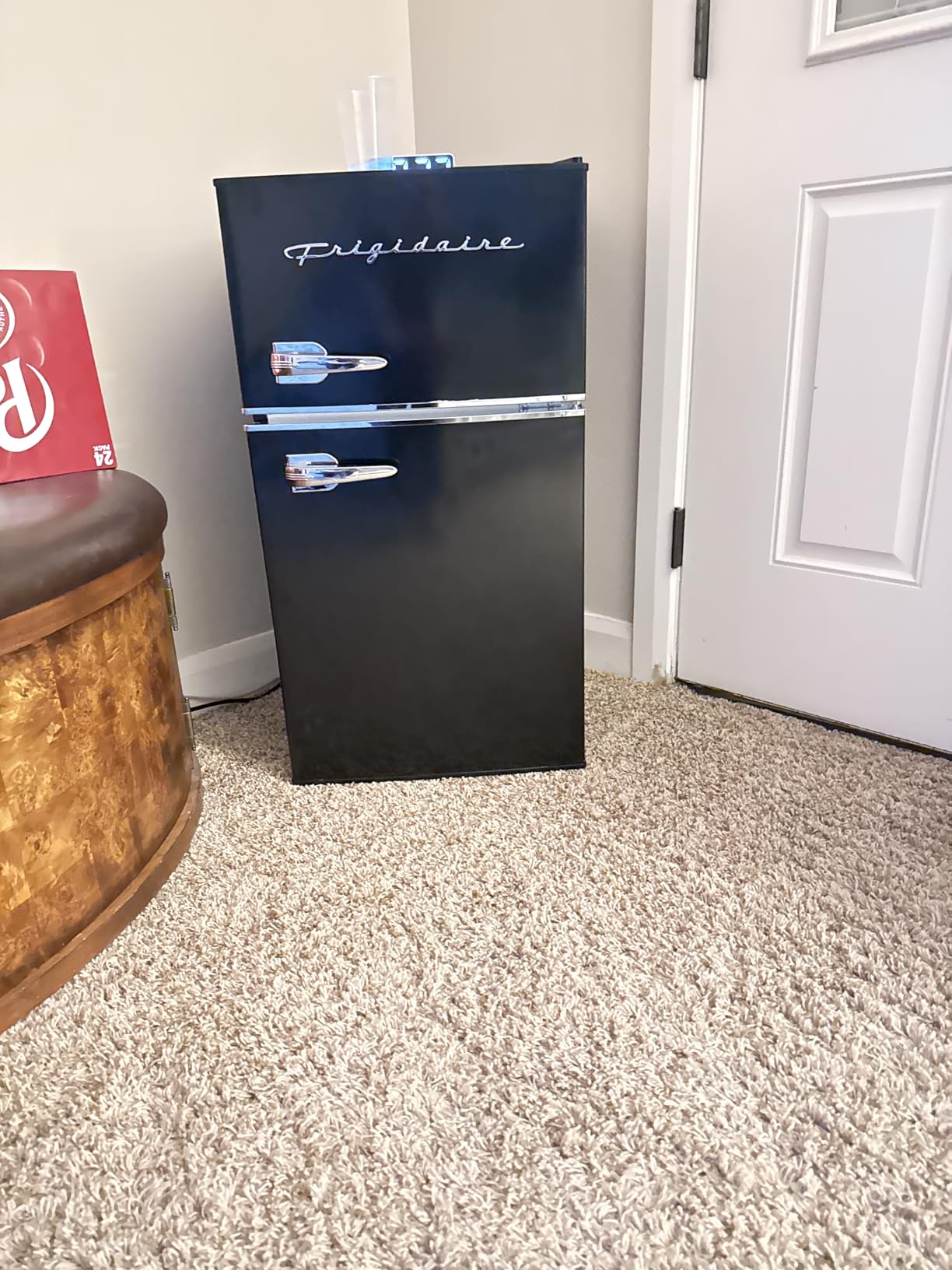 Frigidaire EFR840 Retro Mini Fridge with Freezer & Side Bottle Opener, Small 2 Door Refrigerator, 3.2 Cu Ft, Black customer photo 1