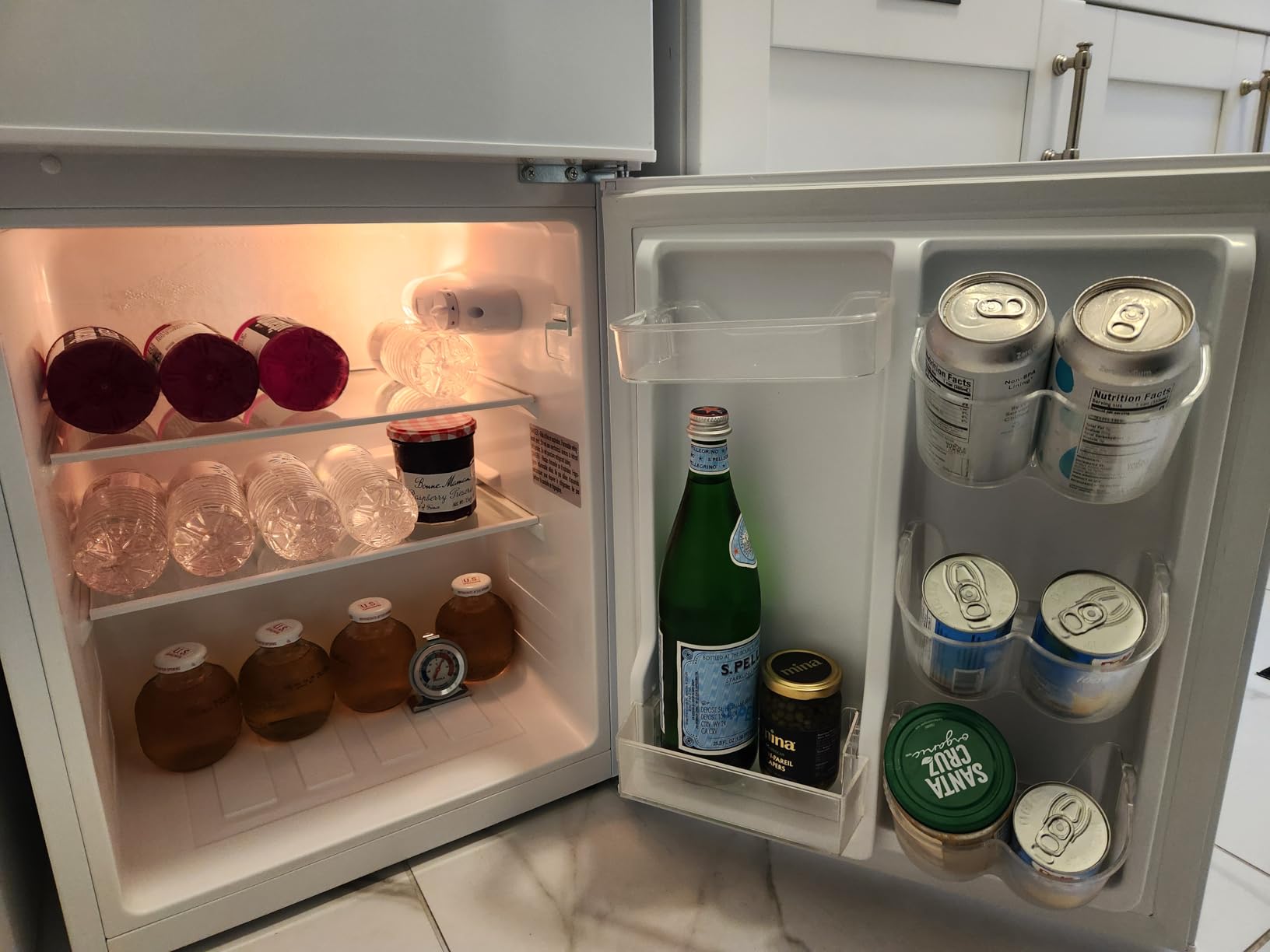 Frigidaire EFR840 Retro Mini Fridge with Freezer & Side Bottle Opener, Small 2 Door Refrigerator, 3.2 Cu Ft, Black customer photo 2