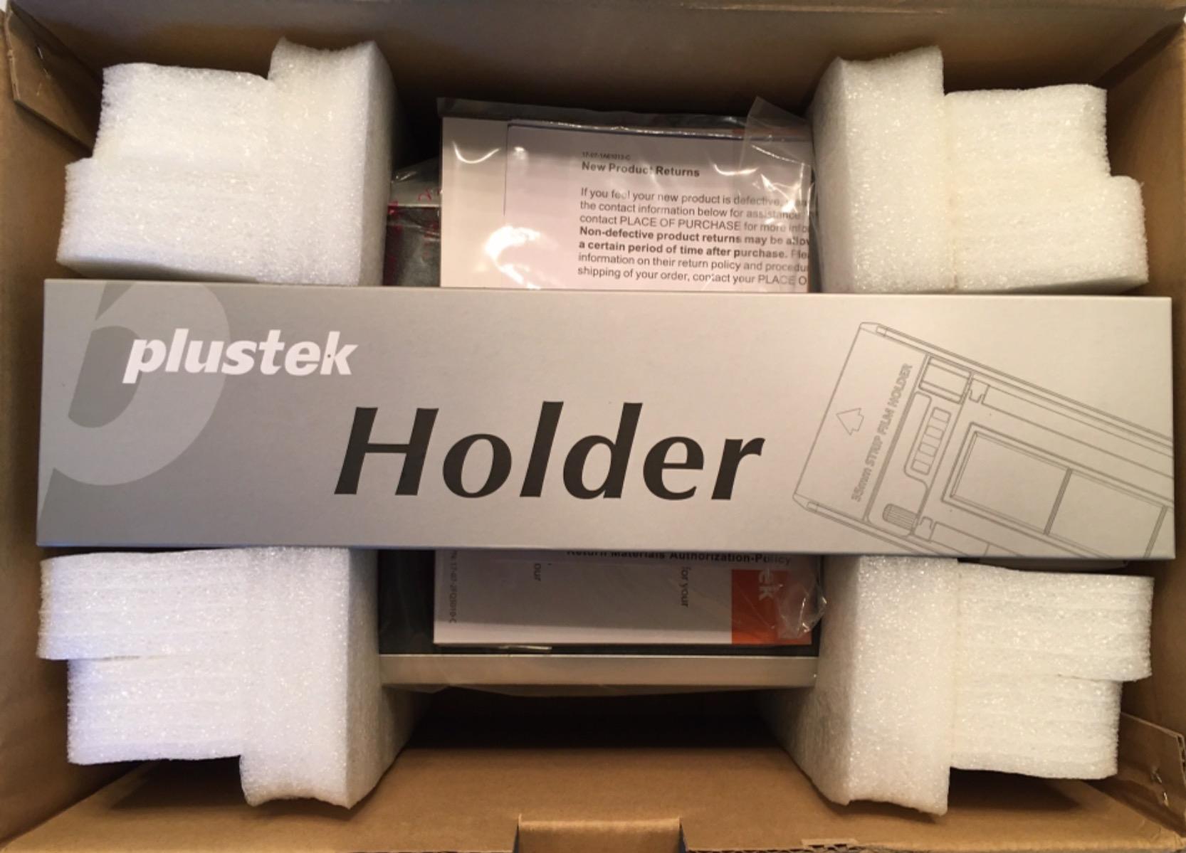 Plustek OpticFilm 135i - Automatic Film & Slide Scanner, Batch converts 35mm Slides & Film Negatives, Support 3rd Party Editing Software Export, Max. 7200 dpi customer photo 2