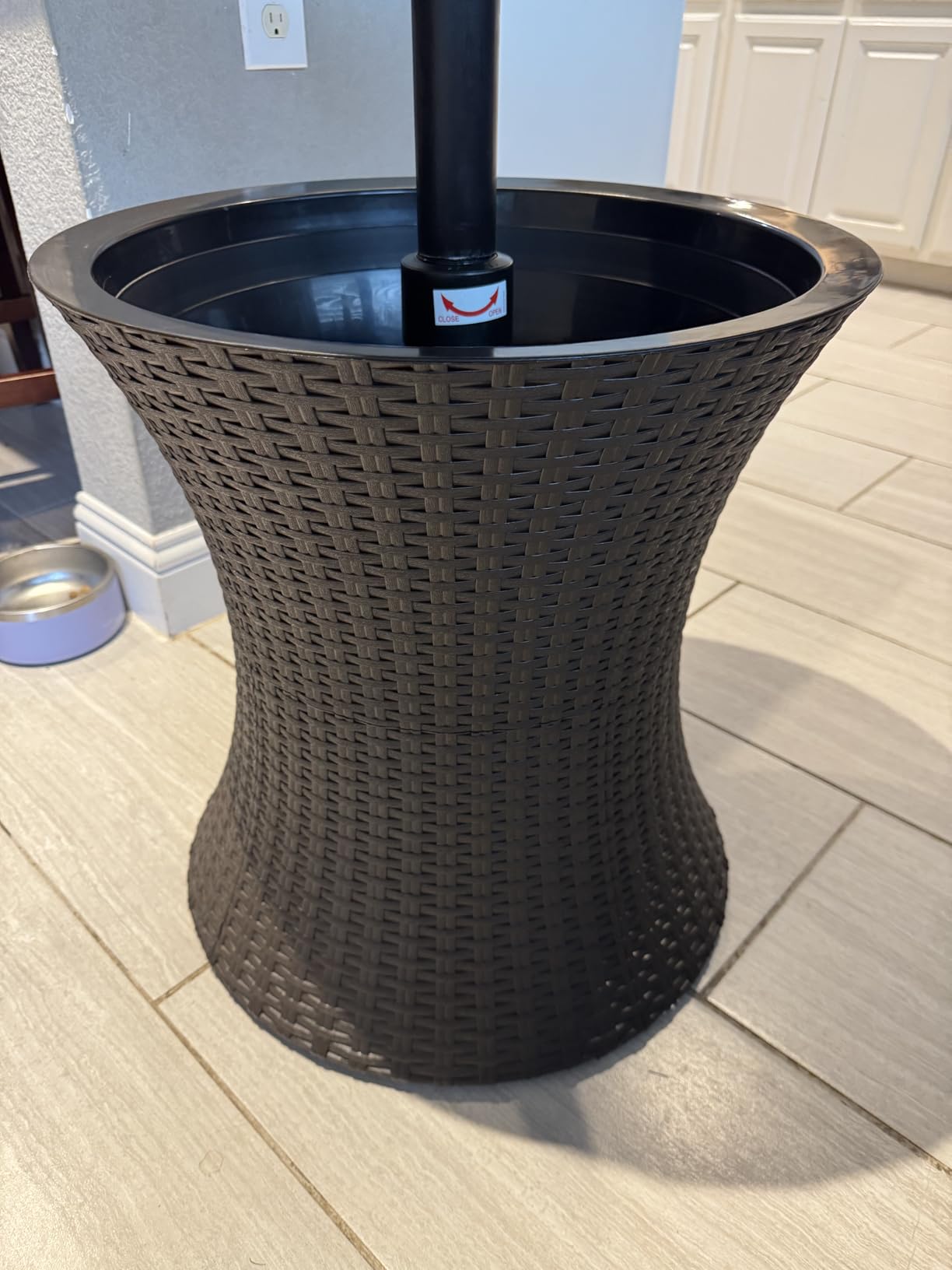 Keter Pacific Cool Bar Outdoor Patio Furniture and Hot Tub Side Table with 7.5 Gallon Beer and Wine Cooler, Dark Grey customer photo 2