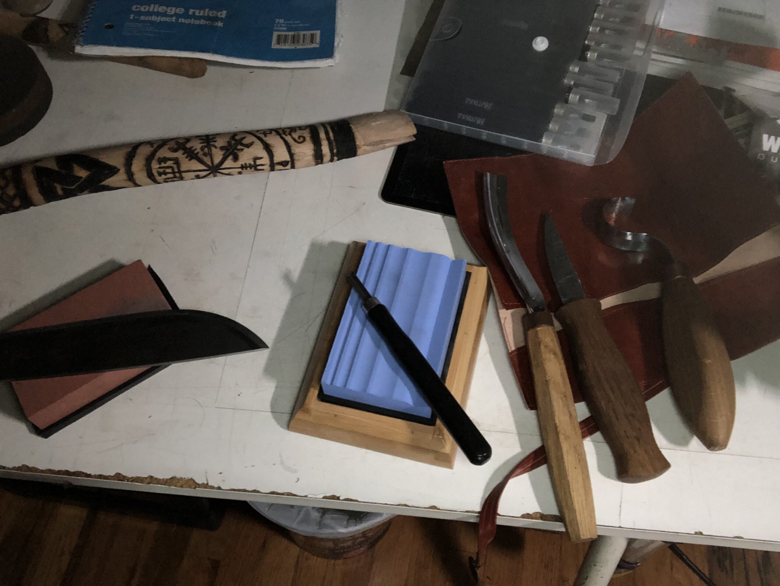 Sharp Pebble Sharpening Stones for Wood Carving Tools-Two Whetstones Grit 400 & 1000 Gouge Sharpener- Waterstone Sharpening System for Wood Carving Knives & Chisels with Non-Slip Bamboo Base customer photo 1