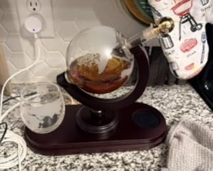 Whiskey Decanter Gift Set by Royal Reserve - Liquor Bourbon Decanter 24 oz 750 ml with Glasses, Chilling Stones, Coasters and Tong customer photo 1