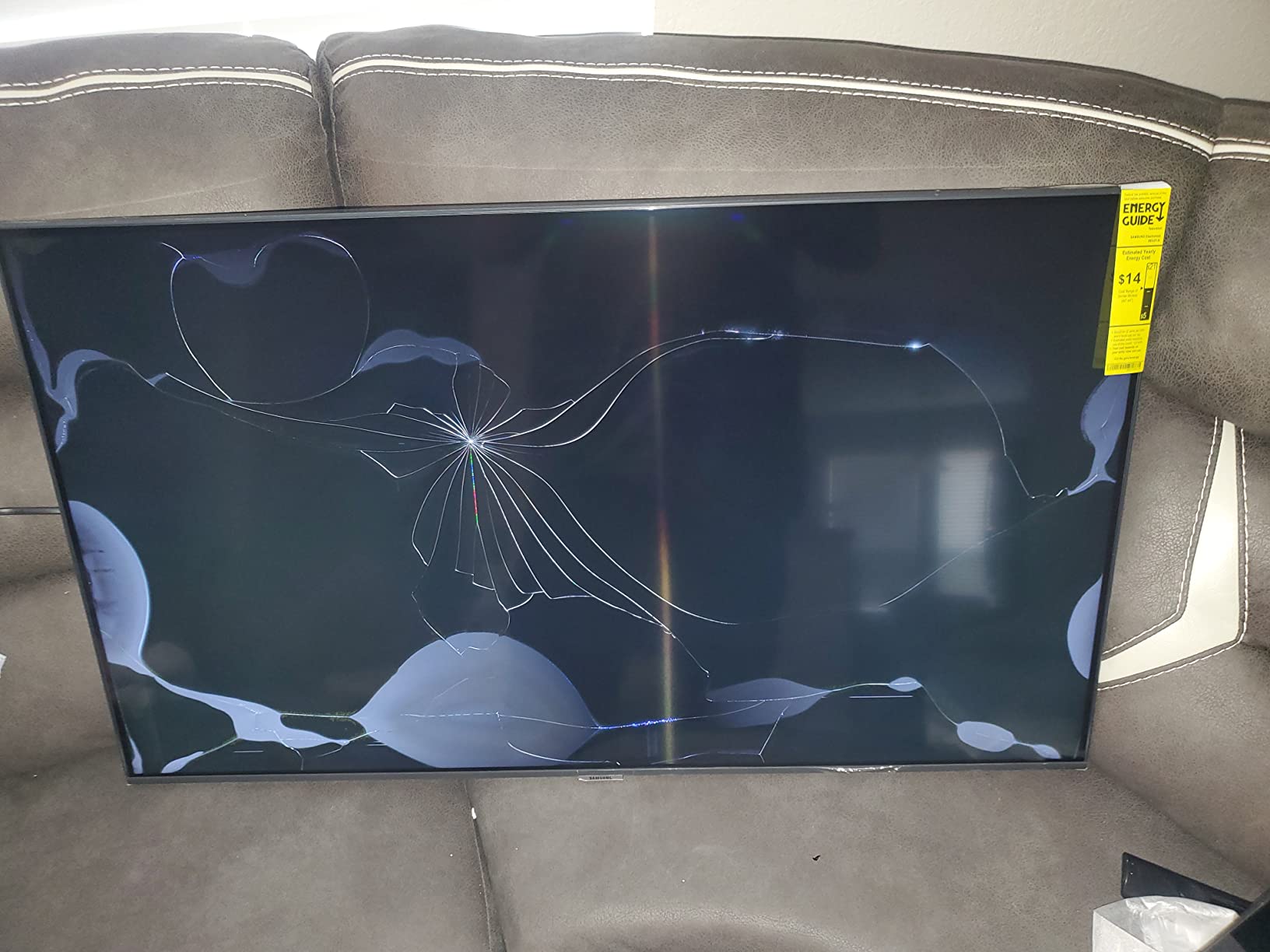 Samsung 55-Inch BE55T-H Pro TV | Commercial | Easy Digital Signage Software | 4K | HDMI | USB | Tuner | Speakers | 250 nits customer photo 2