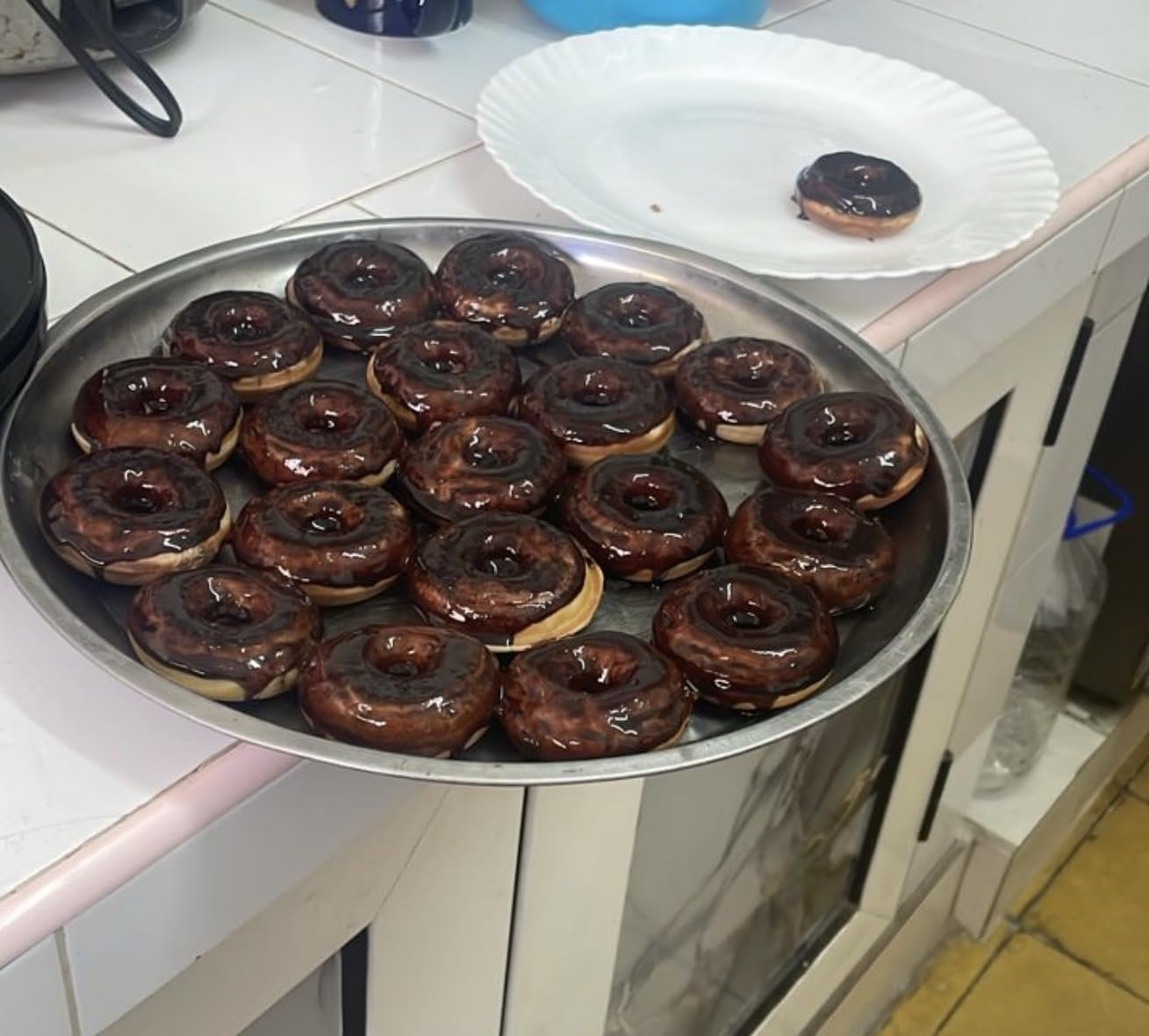 Dash Express Mini Donut Maker - Homemade Dessert Maker - Features Double-Sided, Non-Stick Surface & Space-Saving Design - Makes 7 - Aqua customer photo 2