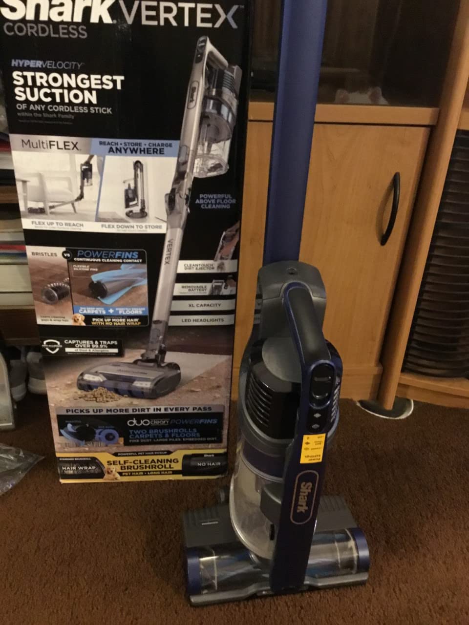 Shark IZ462H Vertex Ultra Lightweight Cordless Stick Vacuum with DuoClean PowerFins, Crevice, Pet Multi-Tool, Anti-Allergen, Brush, Removable Handheld, Flex, 60 min Runtime, Blue, MultiFLEX customer photo 2