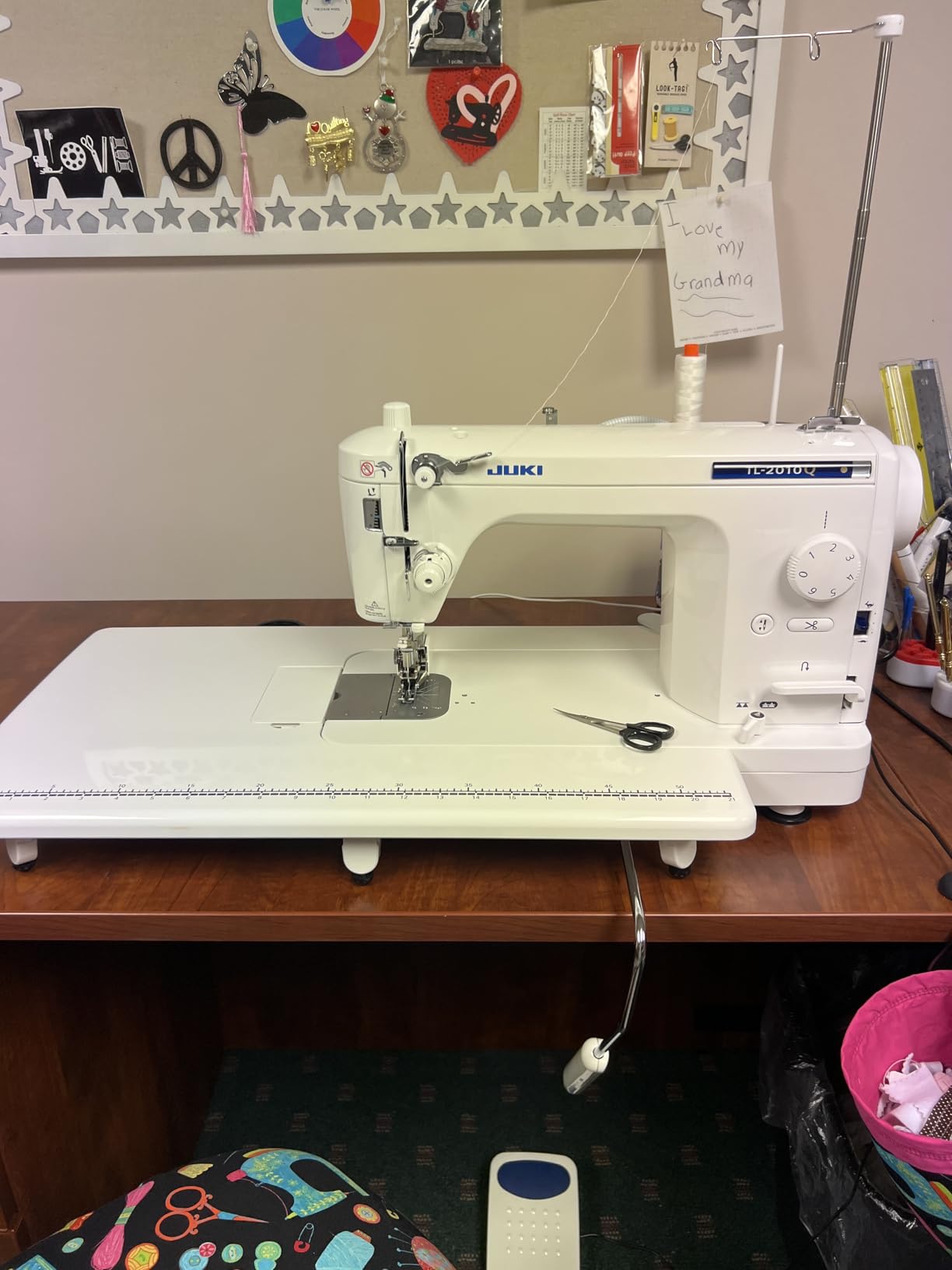 Reliable 2010Q Sewing and Quilting High Speed Semi-Industrial Machine customer photo 1