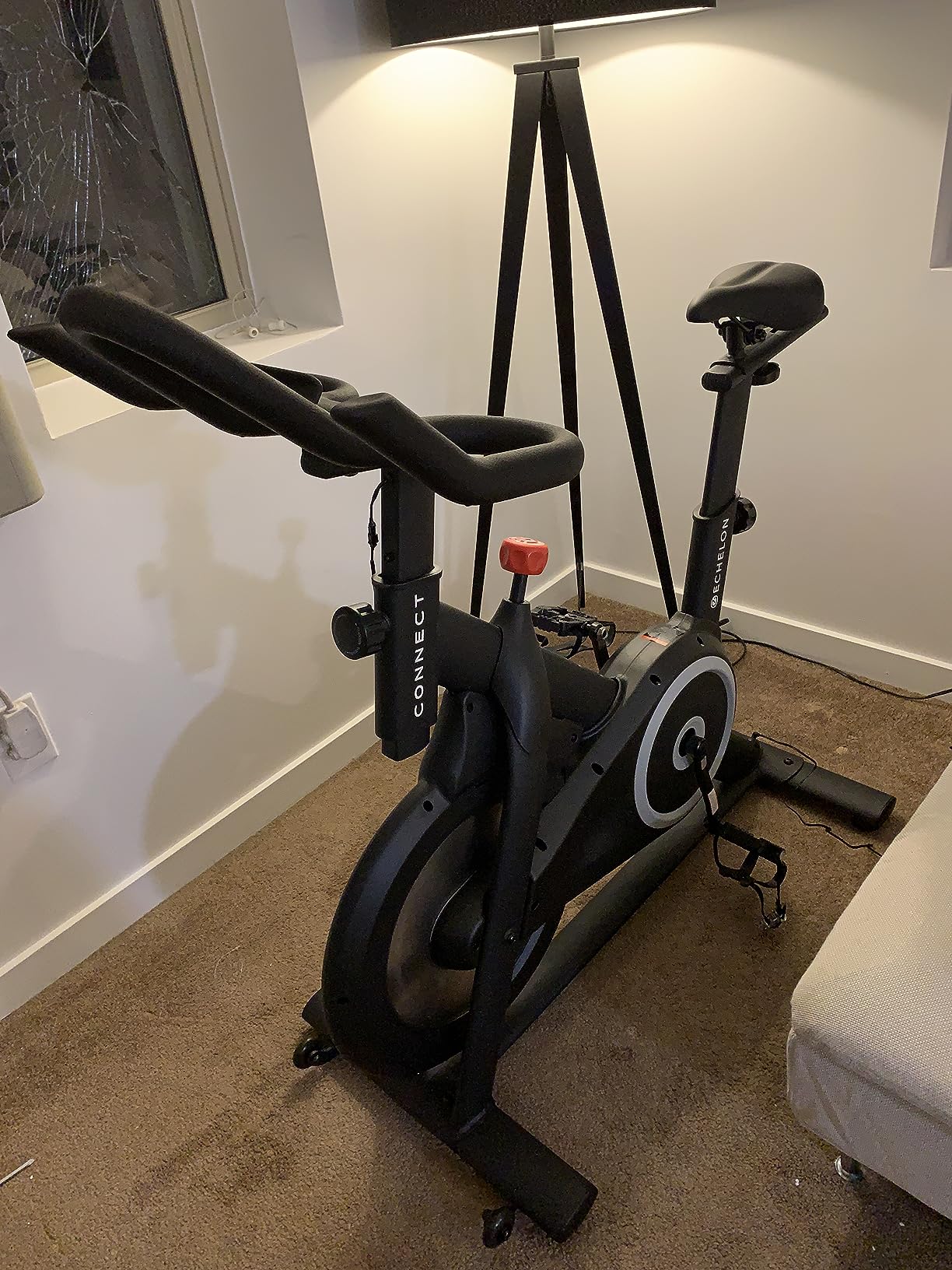 Echelon Smart Fitness Bike - Commercial Grade Connected Bike customer photo 2