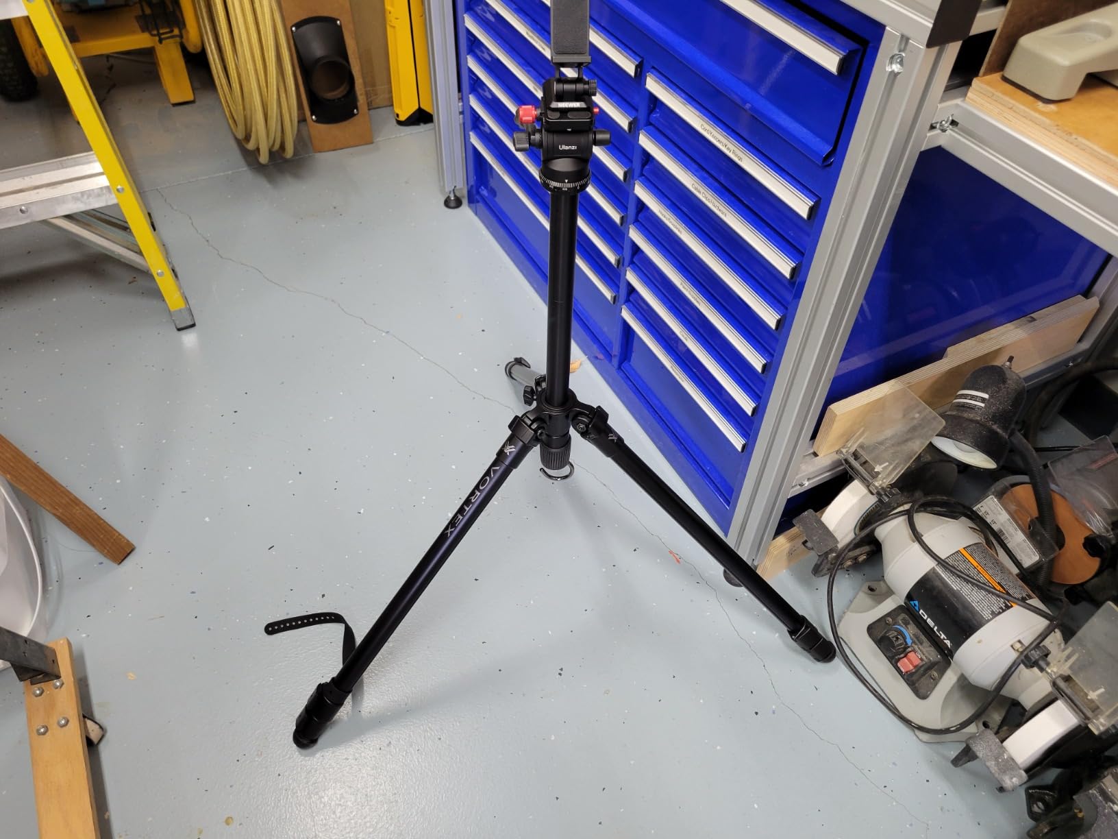 Vortex Optics High Country II Tripod Kit - Aluminum Tripod, 2-Way Pan Head, 22 lb Max Load, Rubber Feet - Unlimited, Unconditional Warranty customer photo 2