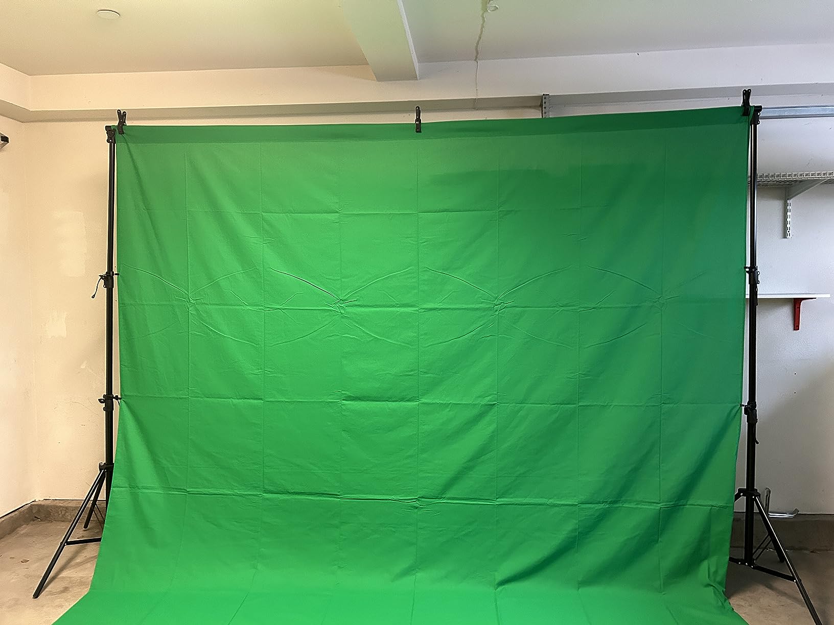 SLOW DOLPHIN Photo Video Studio 10 x12ft 100% Cotton Muslin Chromakey Green Screen Backdrop with 10 x 10ft Stand Photography Background Support System Kit Clamp, Carry Bag customer photo 1
