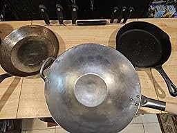 Craft Wok Flat Hand Hammered Carbon Steel Pow Wok with Wooden and Steel Helper Handle (14 Inch, Flat Bottom) customer photo 2