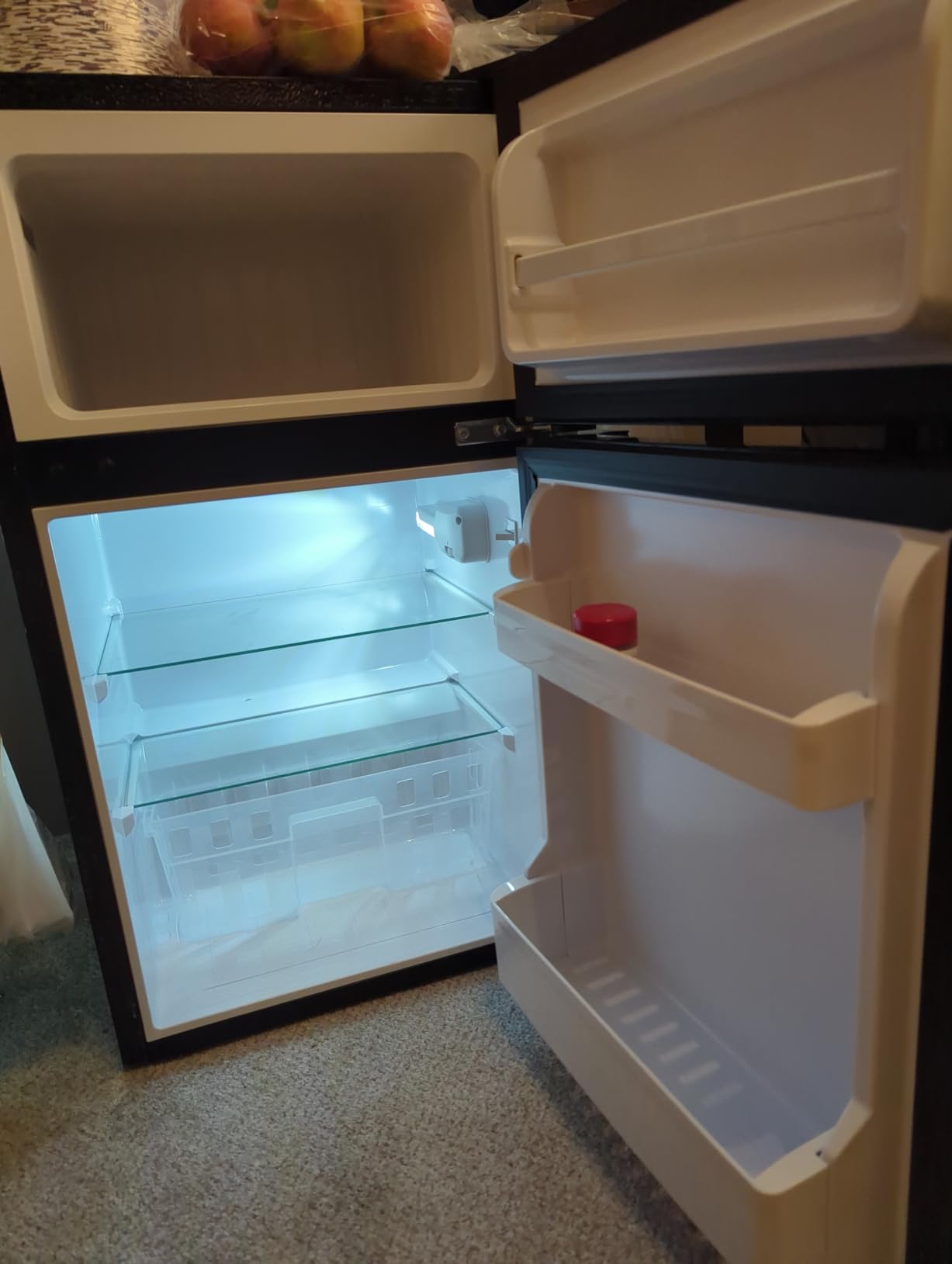 EUHOMY Mini Fridge with Freezer, 3.2 Cu.Ft Mini Refrigerator, Dorm Fridge with 2 Door For Bedroom/Apartment/Office customer photo 1