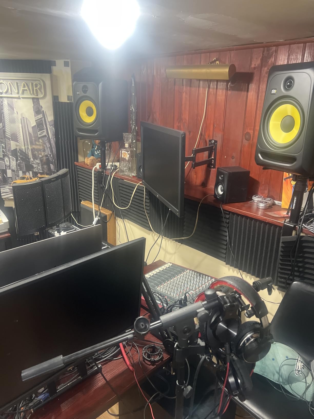 KRK Classic 8 Powered Two-Way Professional Studio Monitor customer photo 1