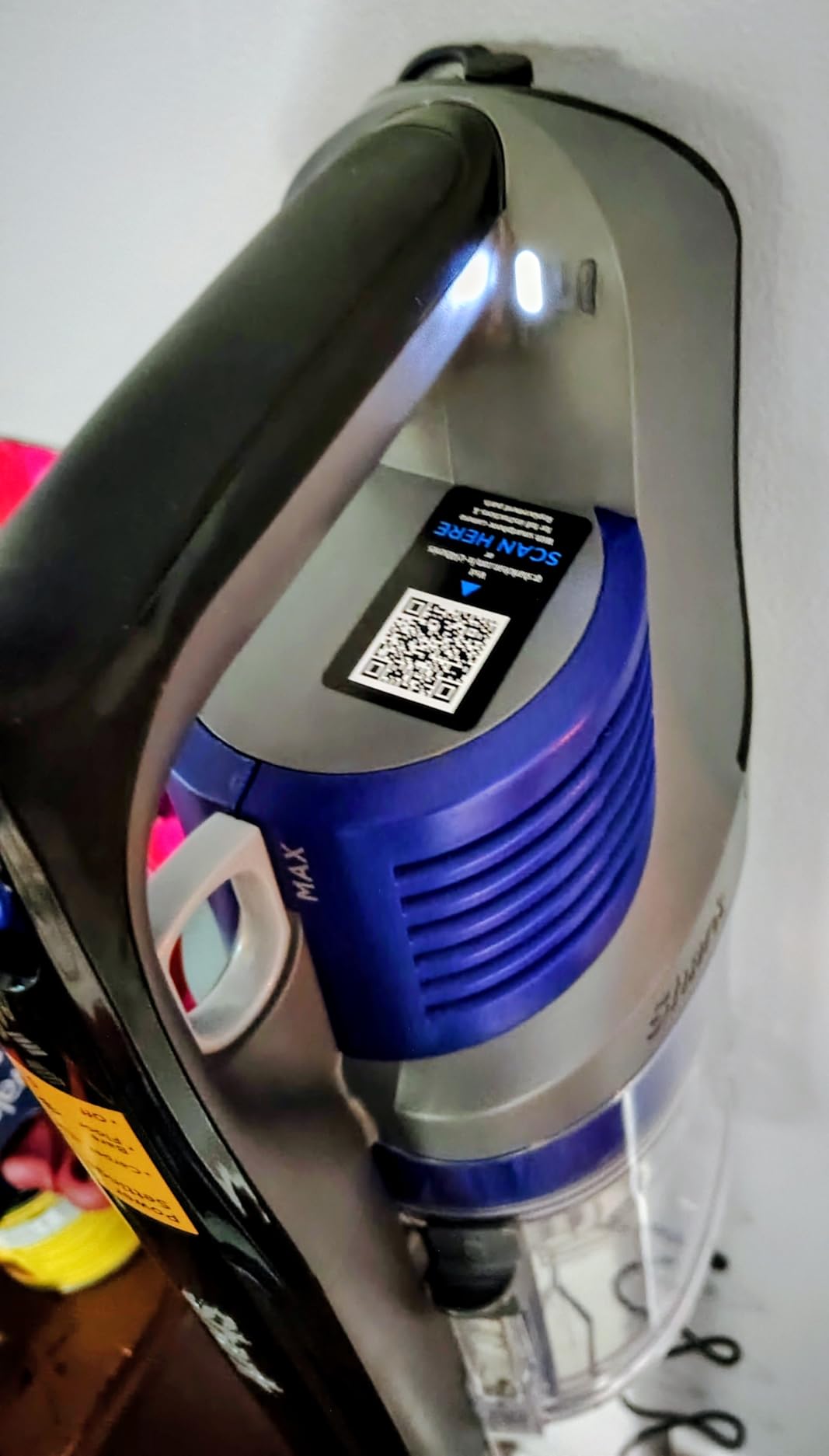 Shark Cordless Vertex Pro Lightweight Cordless Stick Vacuum with DuoClean PowerFins, HEPA Fitler, Anti-Allergen Complete Seal, LED Headlights, For Carpets & Hardfloors, Red, IZ662H customer photo 2