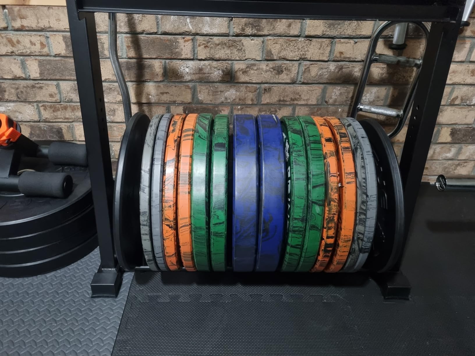 FringeSport Savage Bumper Plates Set and Pairs - Olympic Weight Plate - Rubber Weight Plates with Steel Insert Strength Training Plate (10lb - 460lb) customer photo 1
