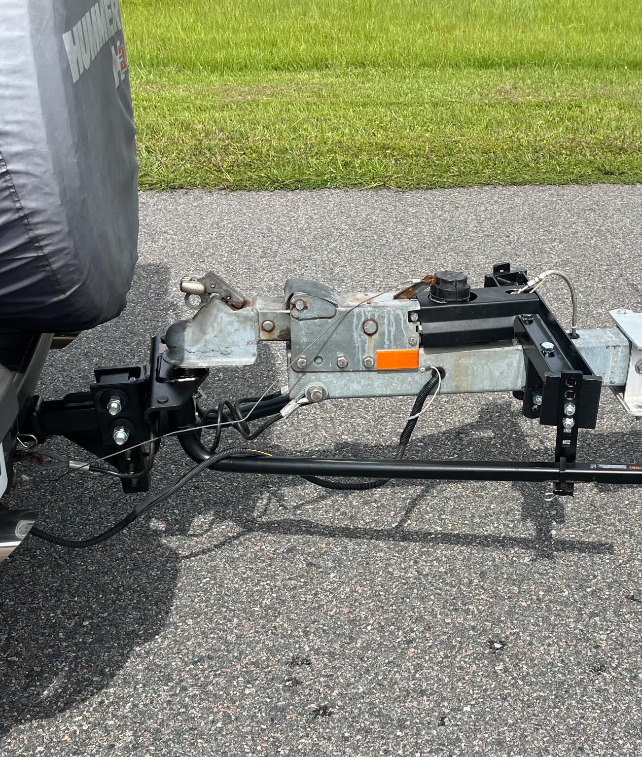 CURT 17601 TruTrack 2P Weight Distribution Hitch with 2X Sway Control, Up to 10K, 2-in Shank, 2-5/16-Inch Ball customer photo 2