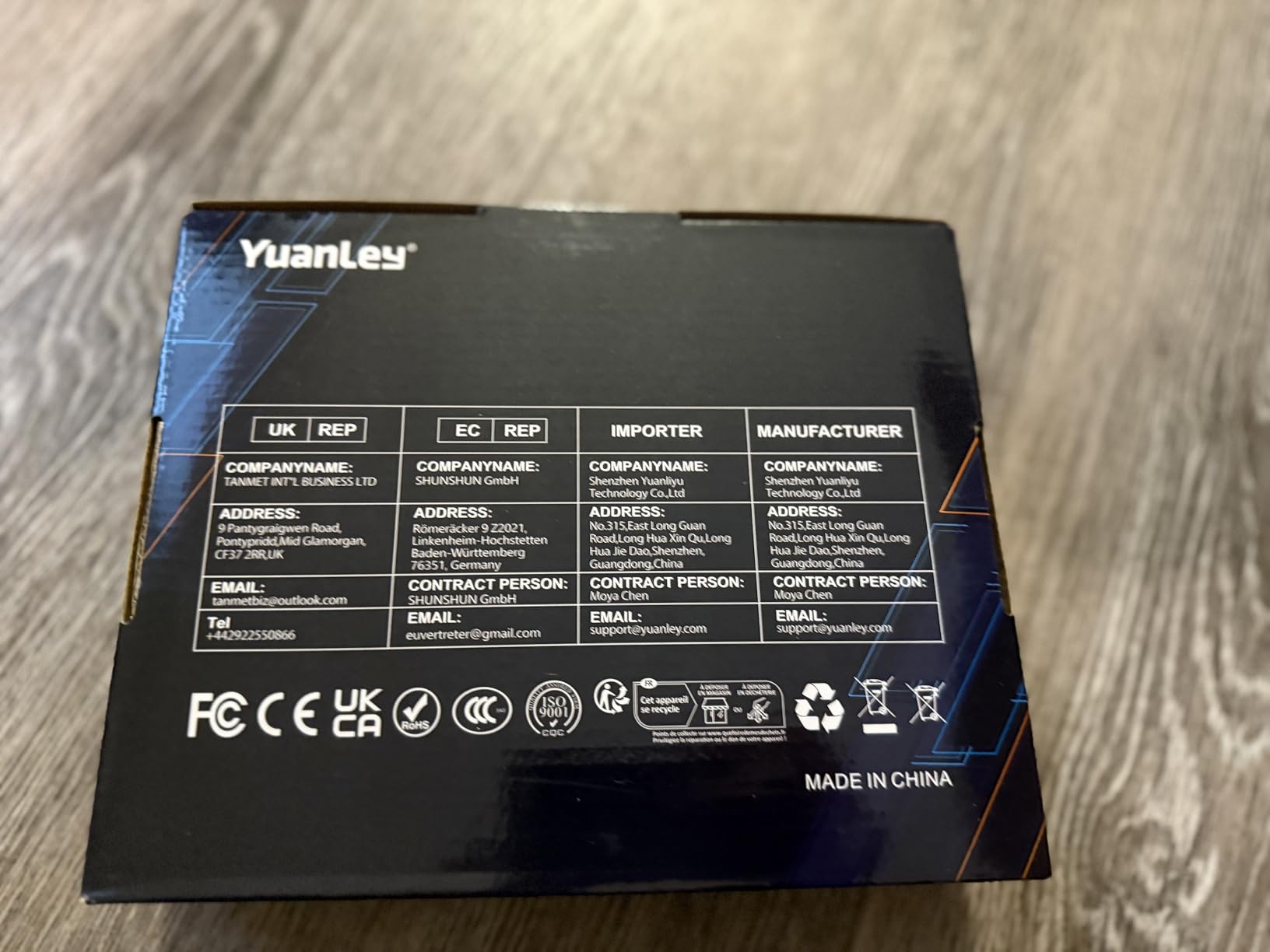 24 Port Gigabit Ethernet PoE Switch with 2 Uplink Gigabit Port & 2 SFP Port, YuanLey Unmanaged 24 Port PoE+ Network Switch, Rackmount, Build in 400W Power, Support 802.3af/at, Plug and Play customer photo 1