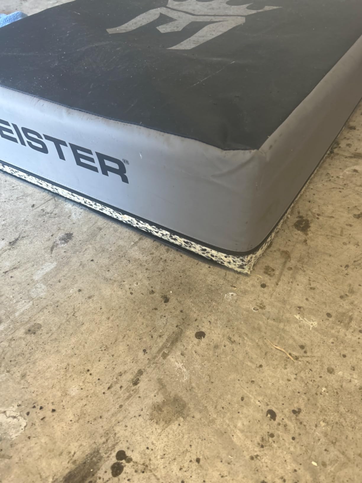 Meister Crash Pad Weight Lifting Drop Pads (Pair) customer photo 3